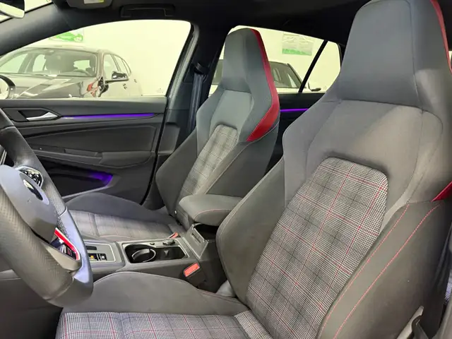 Volkswagen Golf view 12
