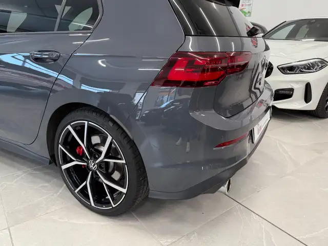 Volkswagen Golf view 7