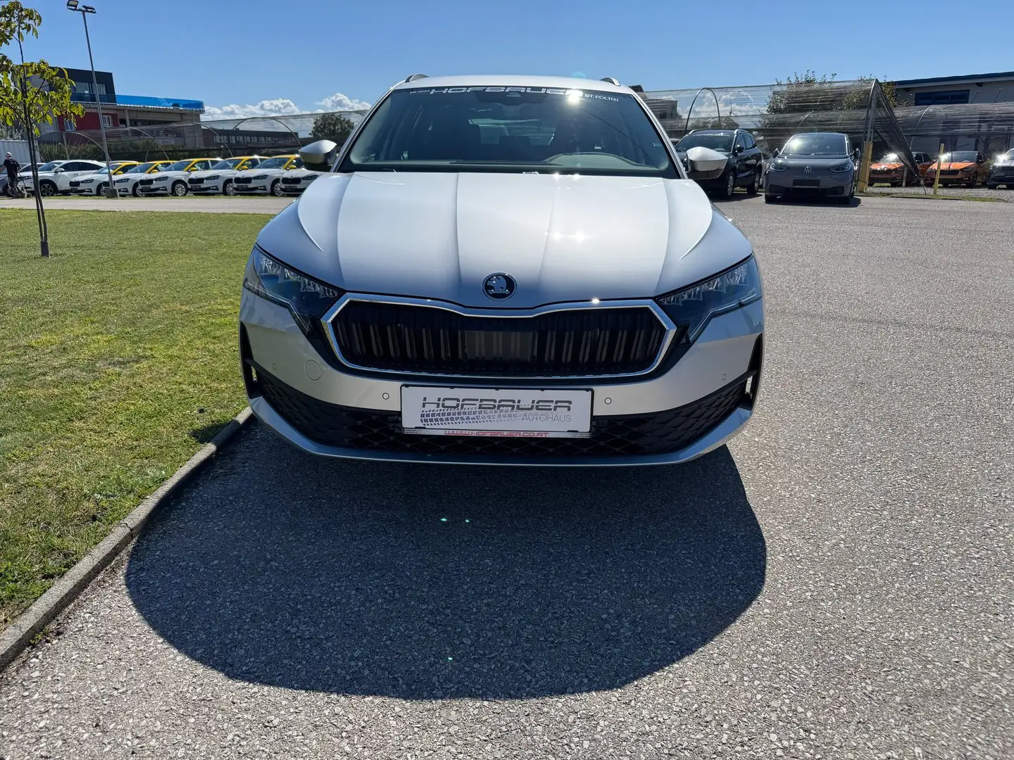 Skoda Octavia Essence TSI Silber - 2