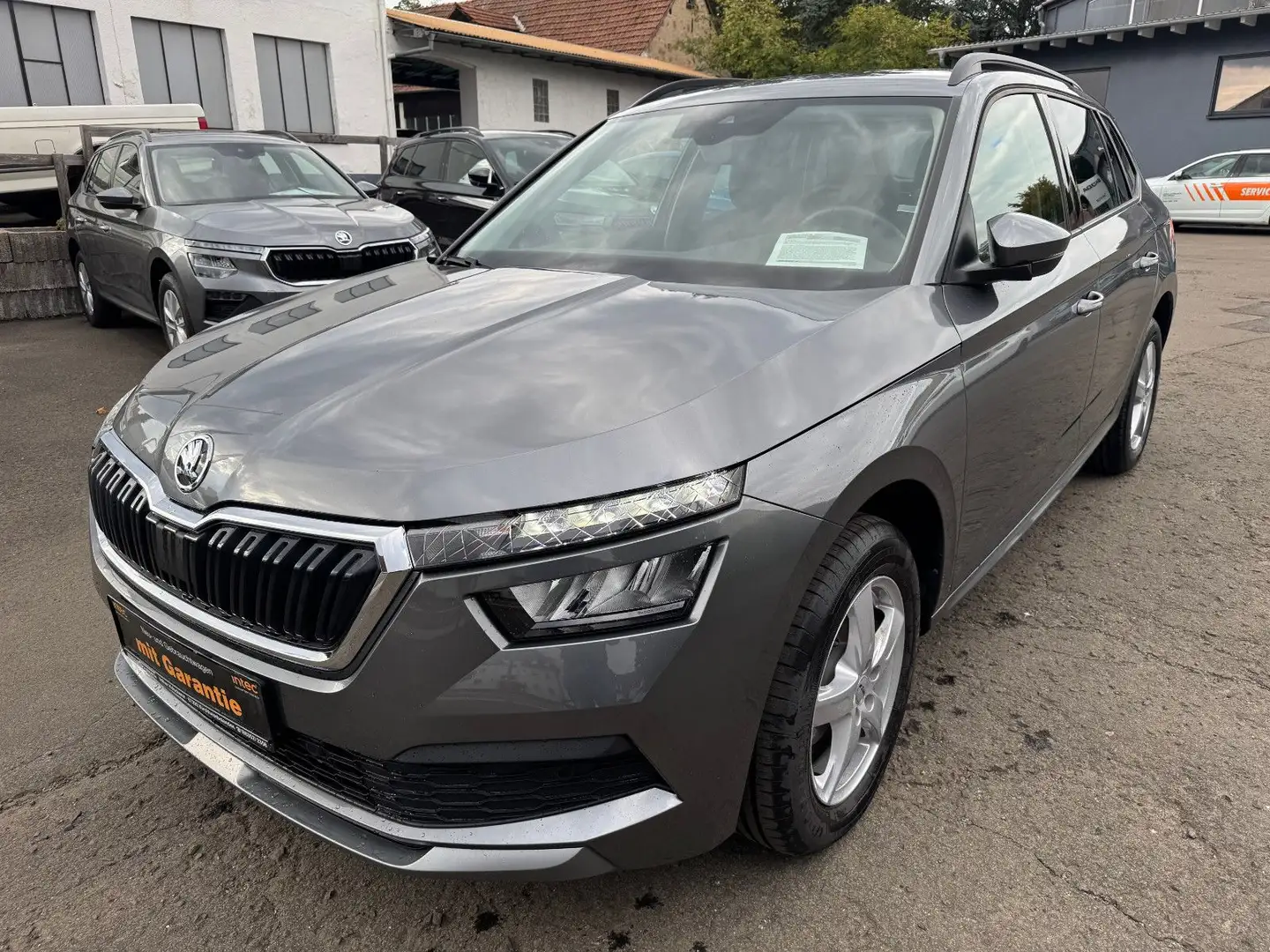 Skoda Kamiq Ambition Grau - 1