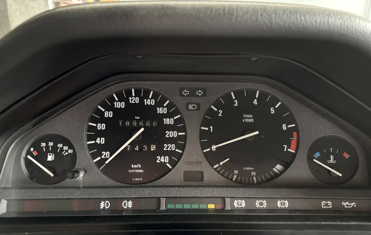 BMW 325 e30 cabrio, foto 7