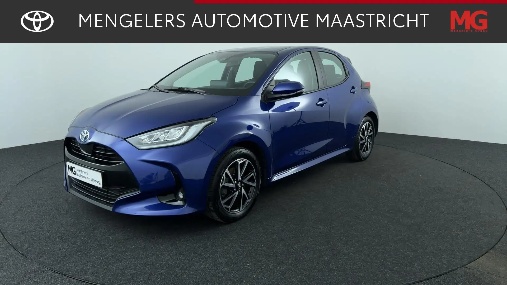 Toyota Yaris 1.5 Hybrid Dynamic / P.cam / Apple Carplay/Android Blauw - 1