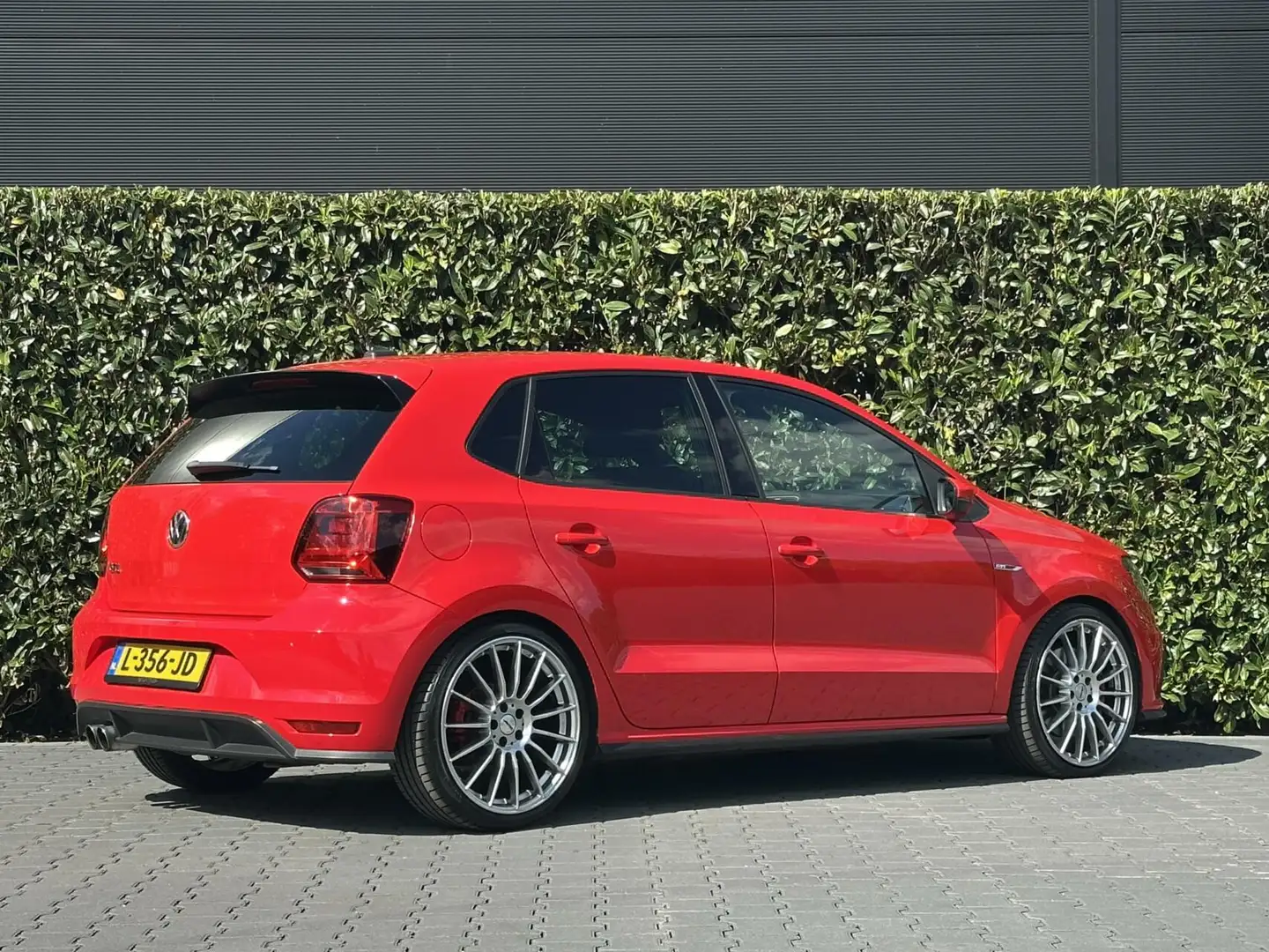 Volkswagen Polo GTI 1.8 TSI FACELIFT, NAVI, CRUISE, LED, ECC-AIRCO, ST Rouge - 2