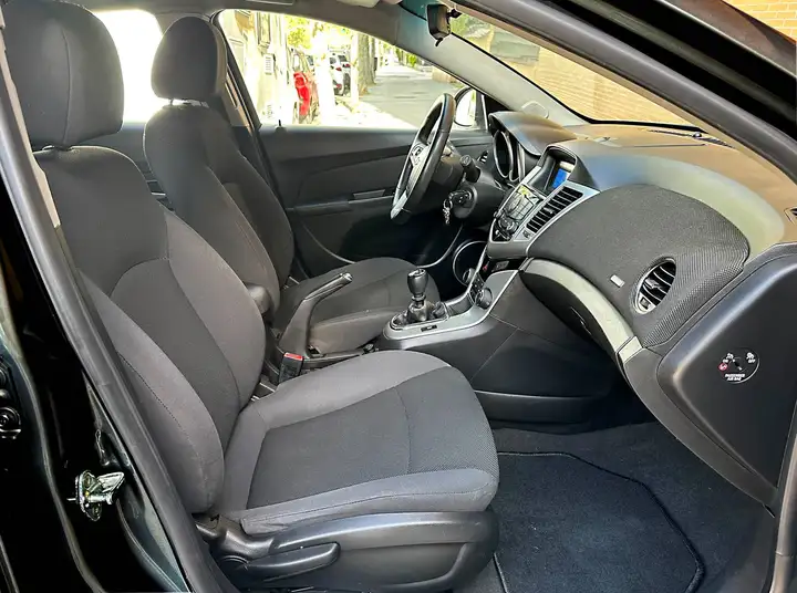 Chevrolet Cruze 1.6 LT+ Clima 4p 2013, foto 6