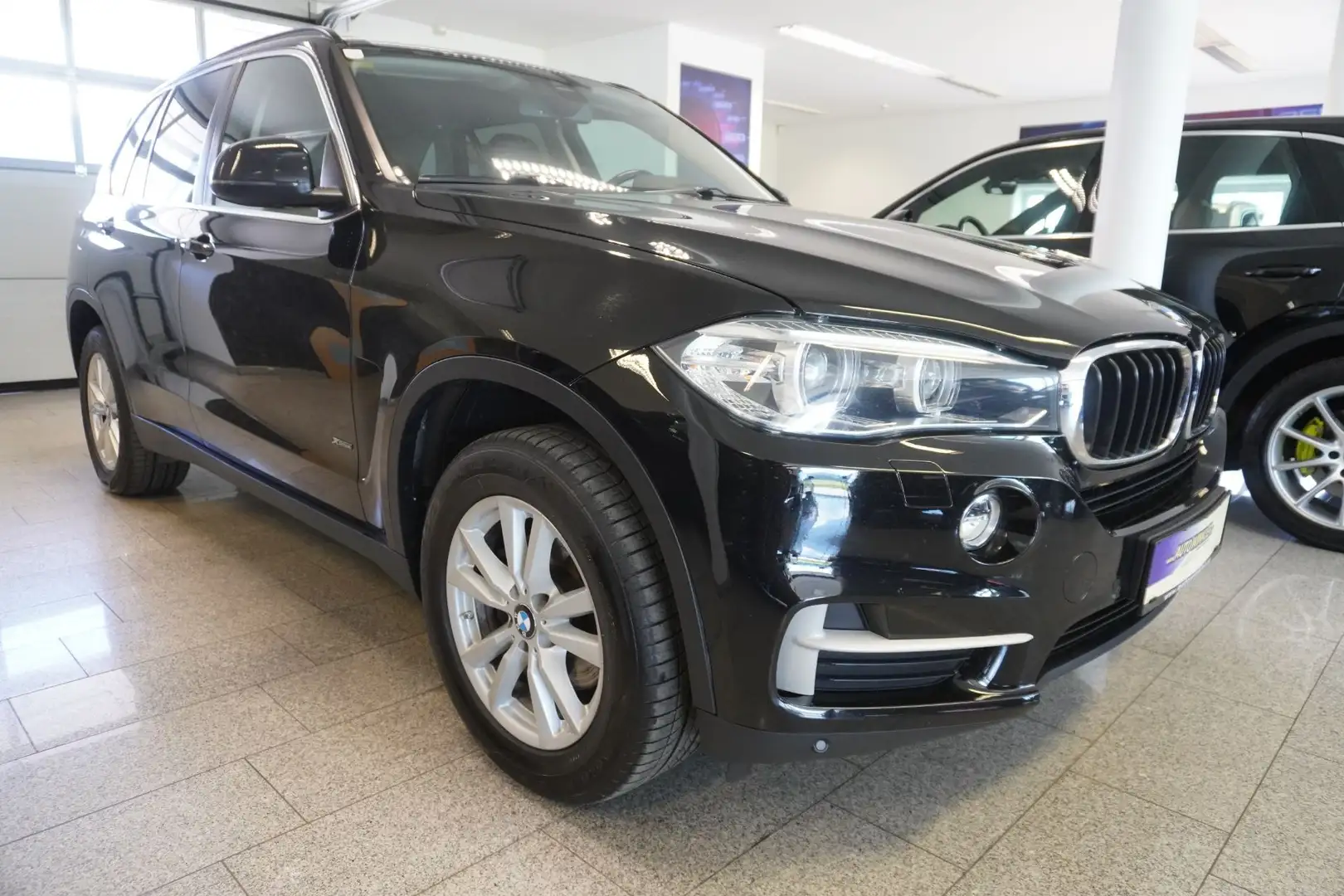 BMW X5 Drive 25d Ö-Paket/Navi Prof./Leder Schwarz - 2