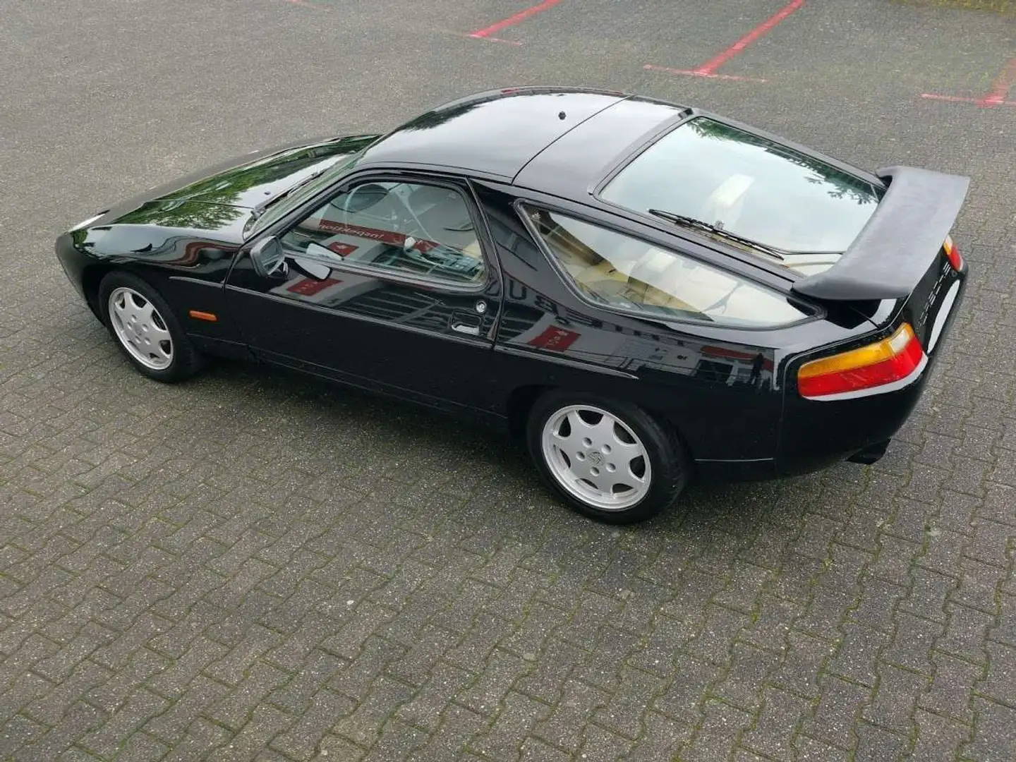 Porsche 928 GT Negro - 2