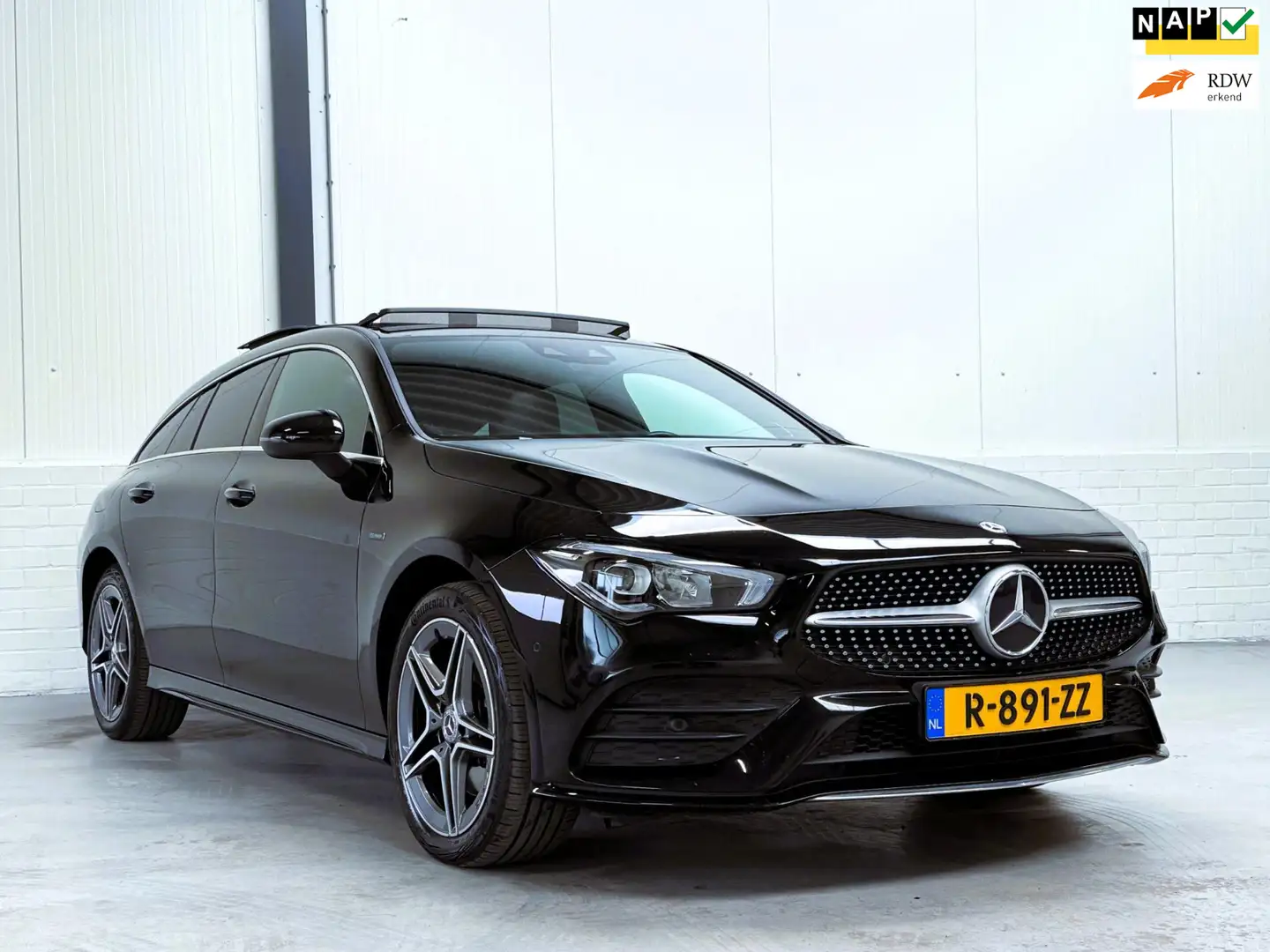 Mercedes-Benz CLA 250 Shooting Brake e Premium Plus AMG|Pano|Burmester|T Zwart - 1