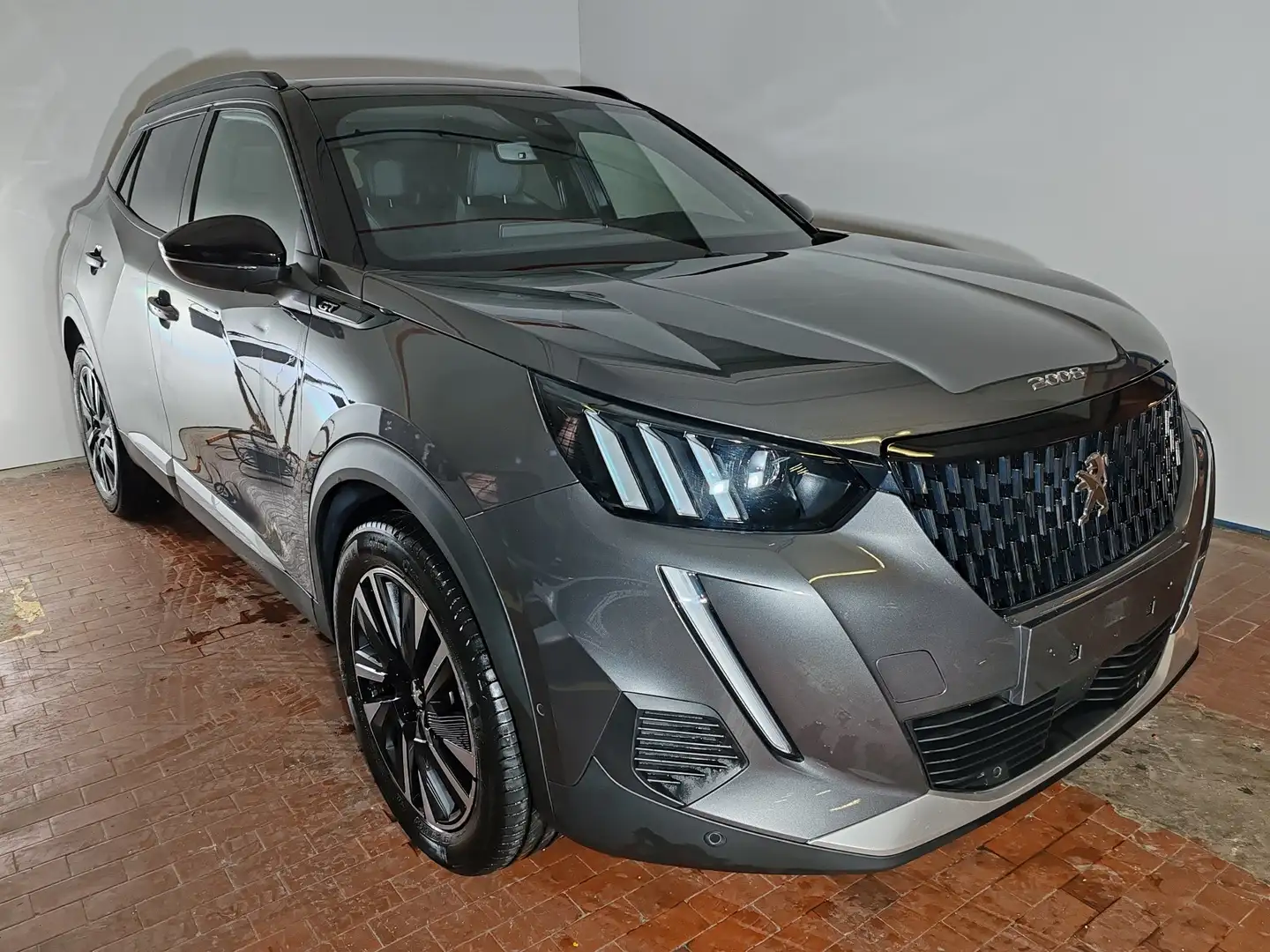 Peugeot 2008 1.2 130cv GT Key Less + Navi + Camera Grigio - 1
