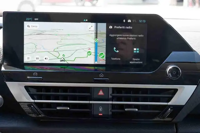 Citroen C4 view 15