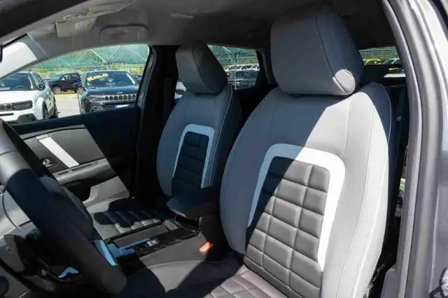 Citroen C4 view 10