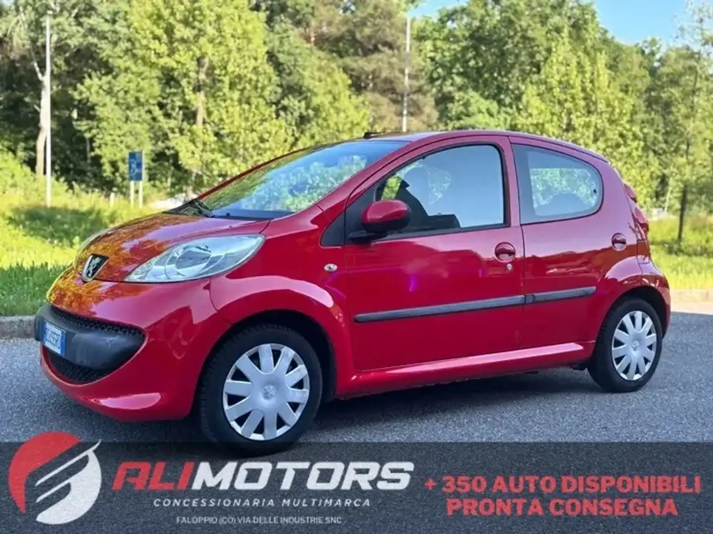 Peugeot 107 1.0 68CV 5p. Urban Move Rojo - 1