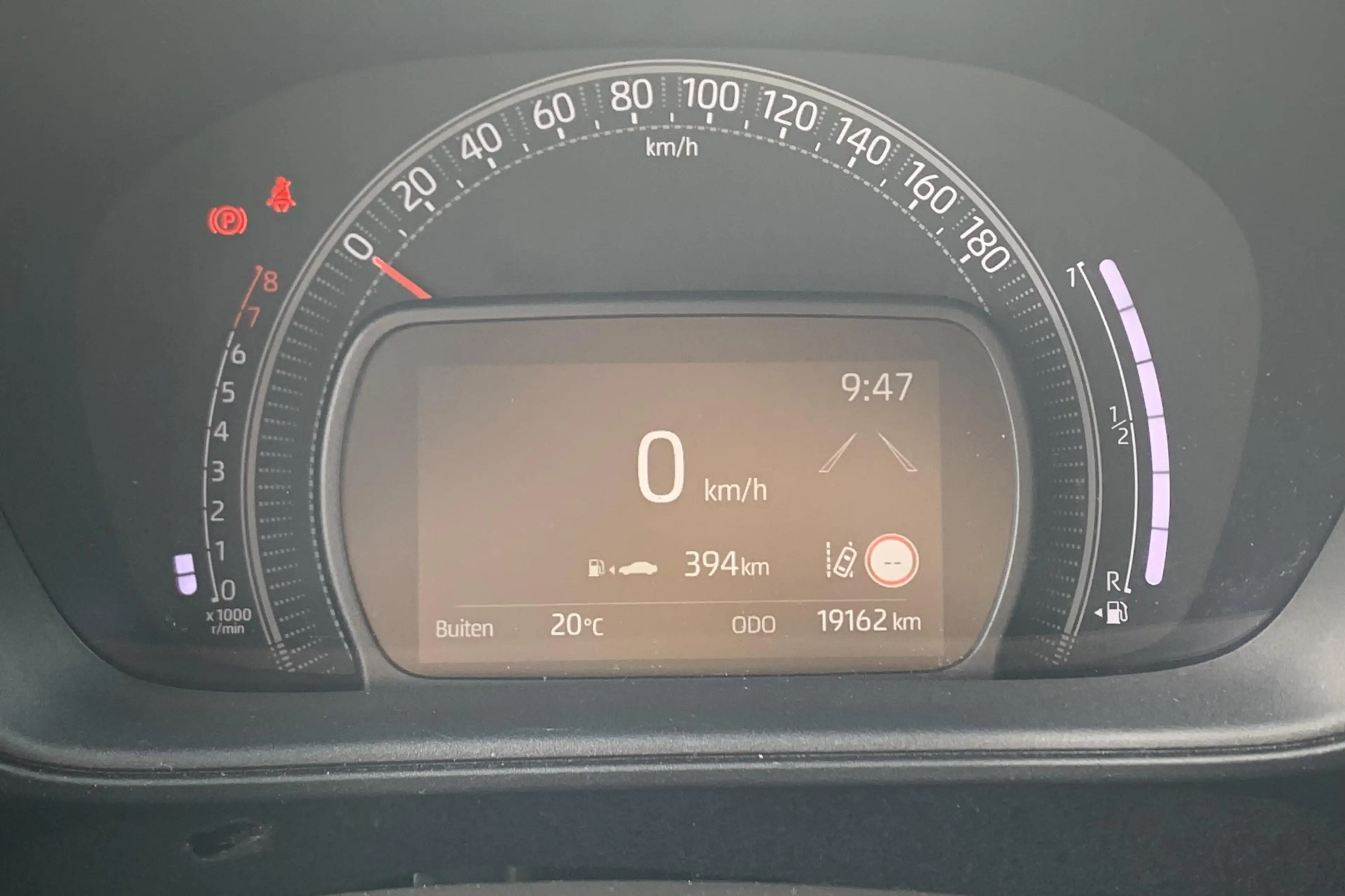 Toyota Aygo X 1.0 VVT-i MT Play / Camera / Apple Carplay & Andro — photo 13