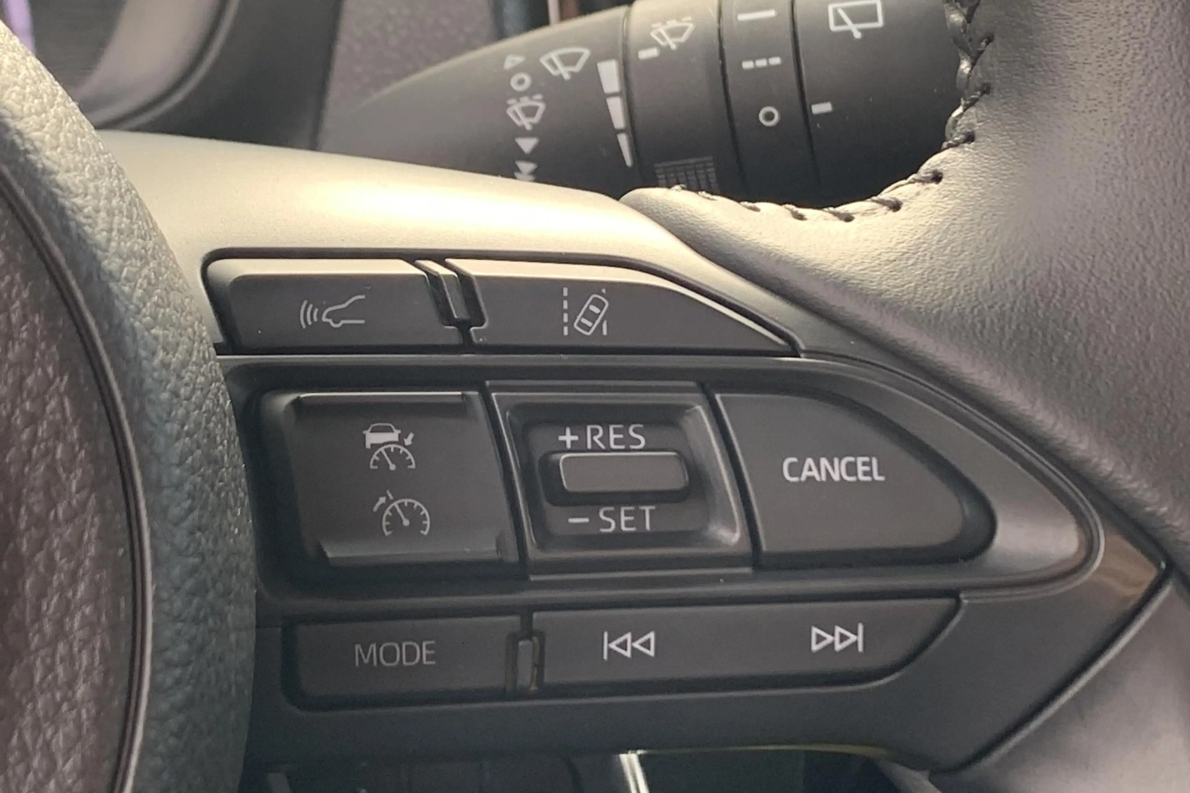 Toyota Aygo X 1.0 VVT-i MT Play / Camera / Apple Carplay & Andro — photo 14