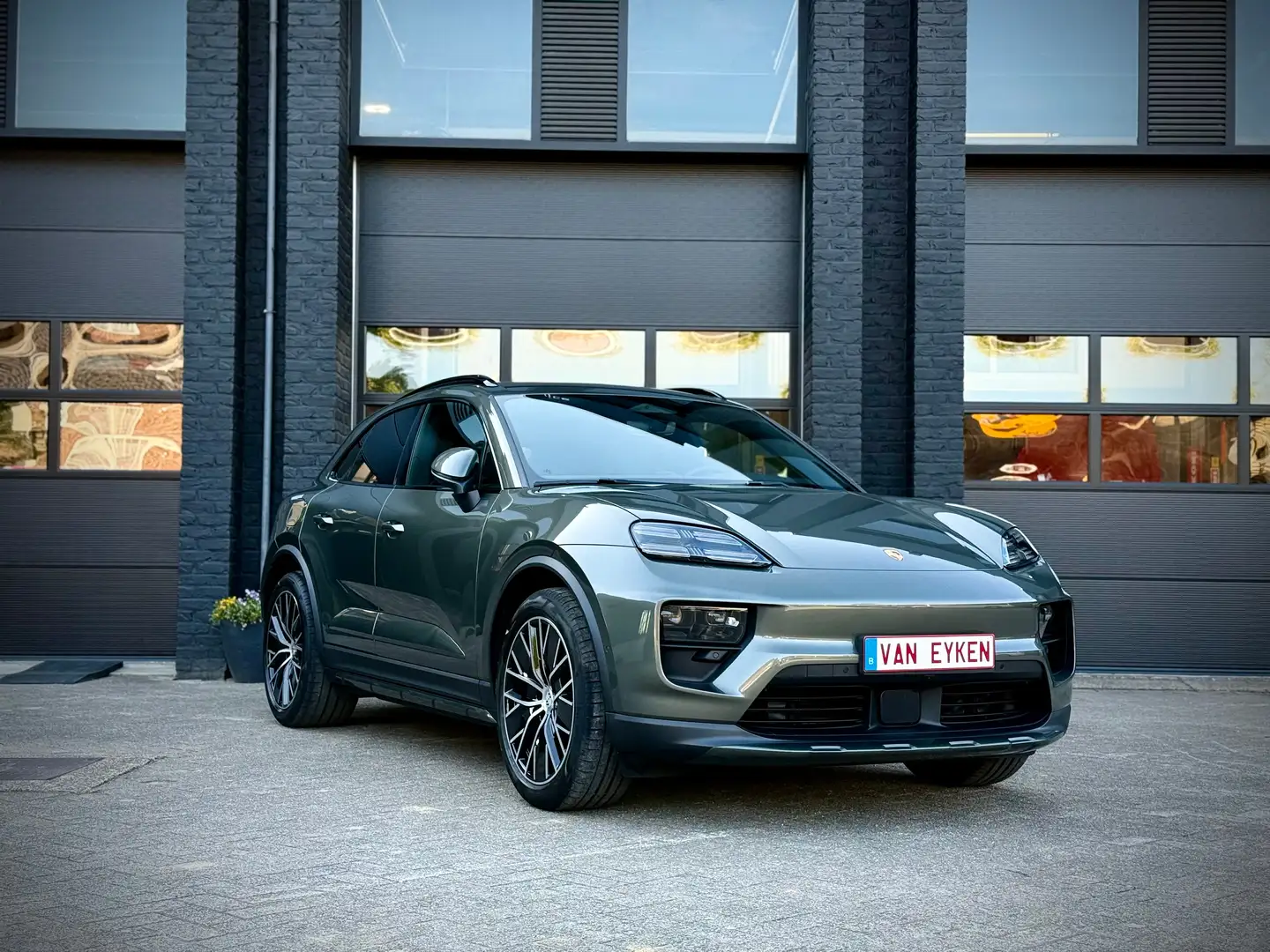 Porsche Macan 4 * Full option * Head up * Distr * Bose * Leder Groen - 1