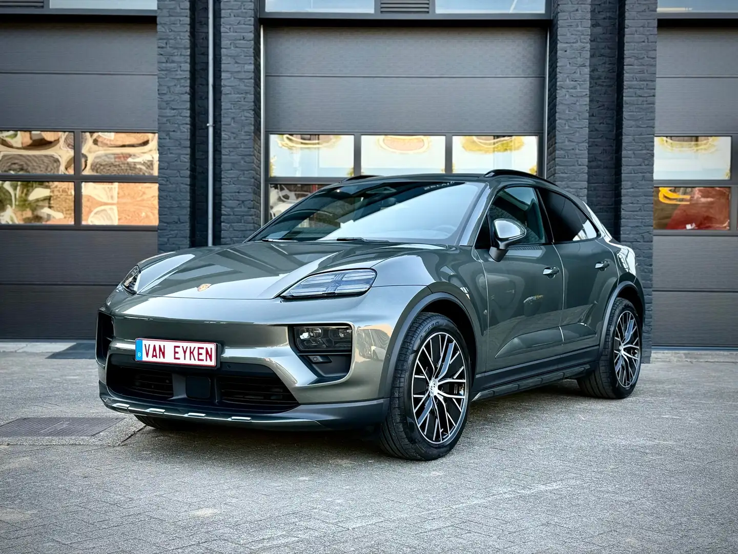 Porsche Macan 4 * Full option * Head up * Distr * Bose * Leder Groen - 2