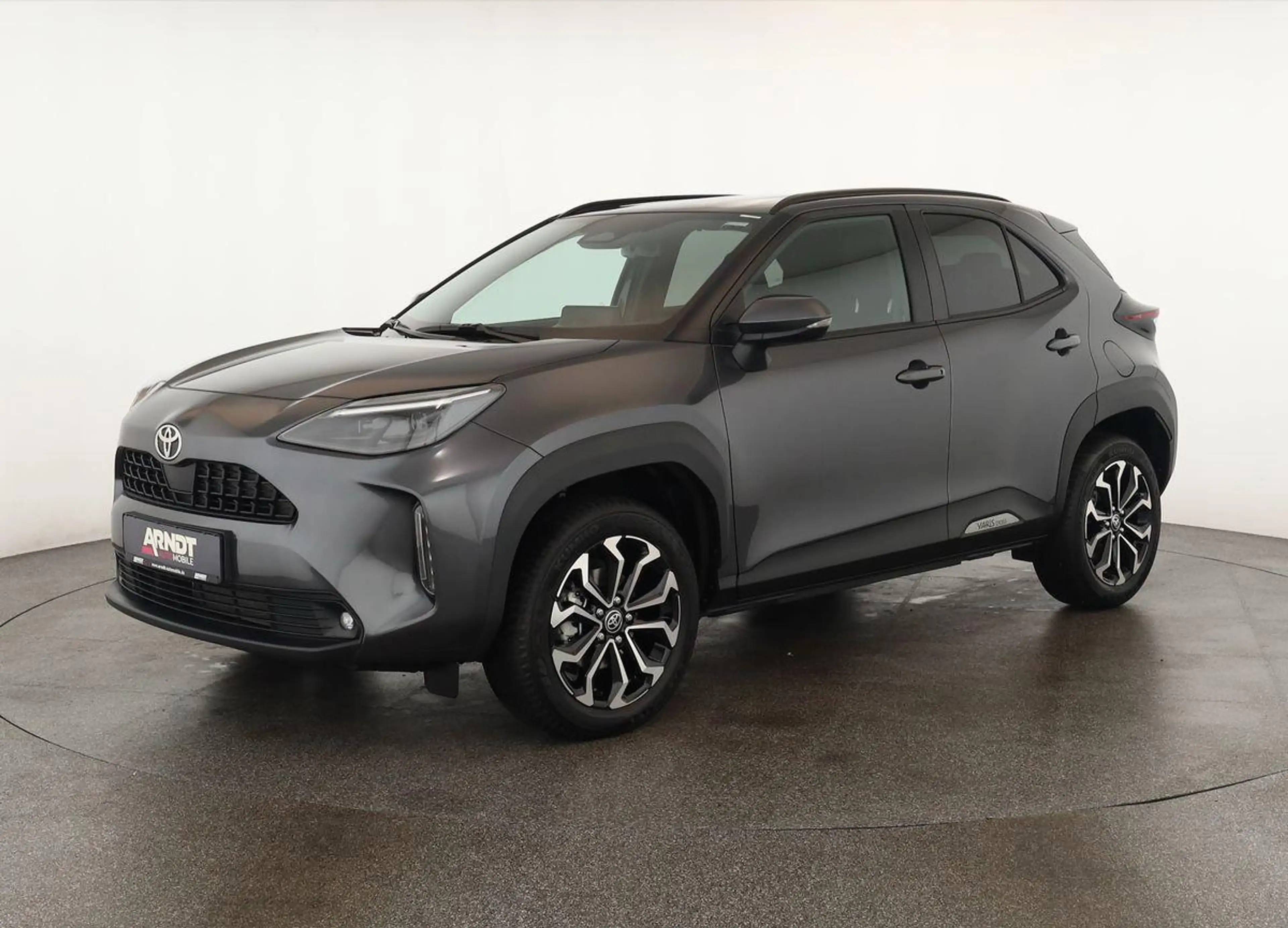 Toyota Yaris Cross Hybrid Teamplayer LED Nav SitzHZ Kam — photo 2