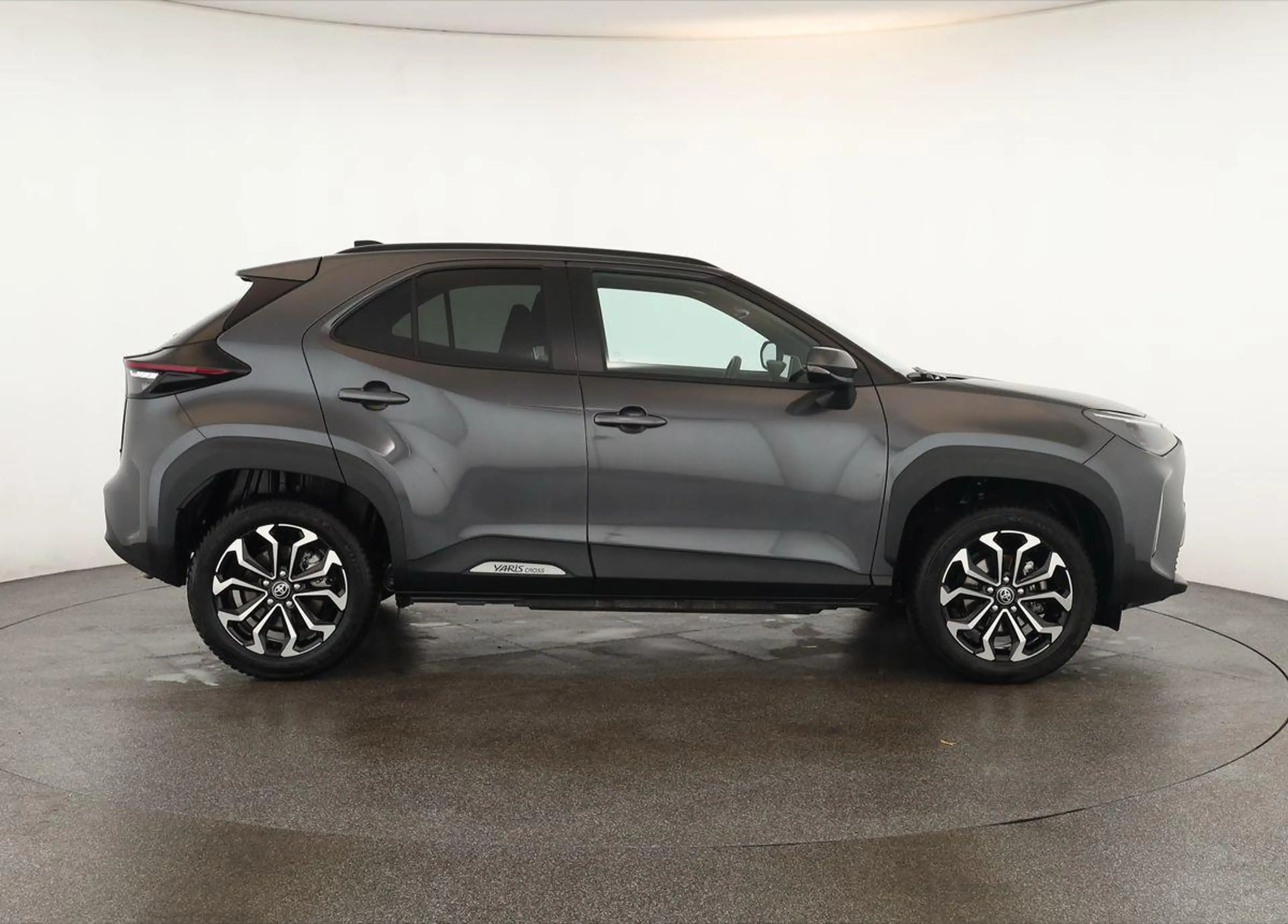 Toyota Yaris Cross Hybrid Teamplayer LED Nav SitzHZ Kam — photo 4