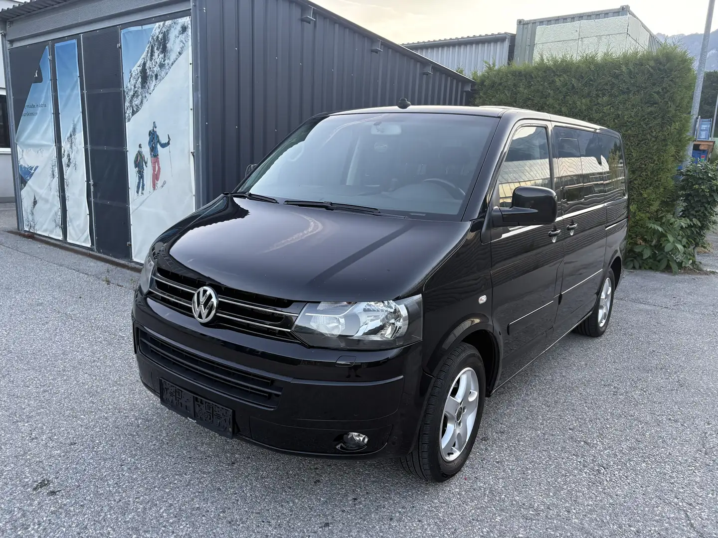 Volkswagen T5 Multivan Comfortline 2,5 TDI - 2