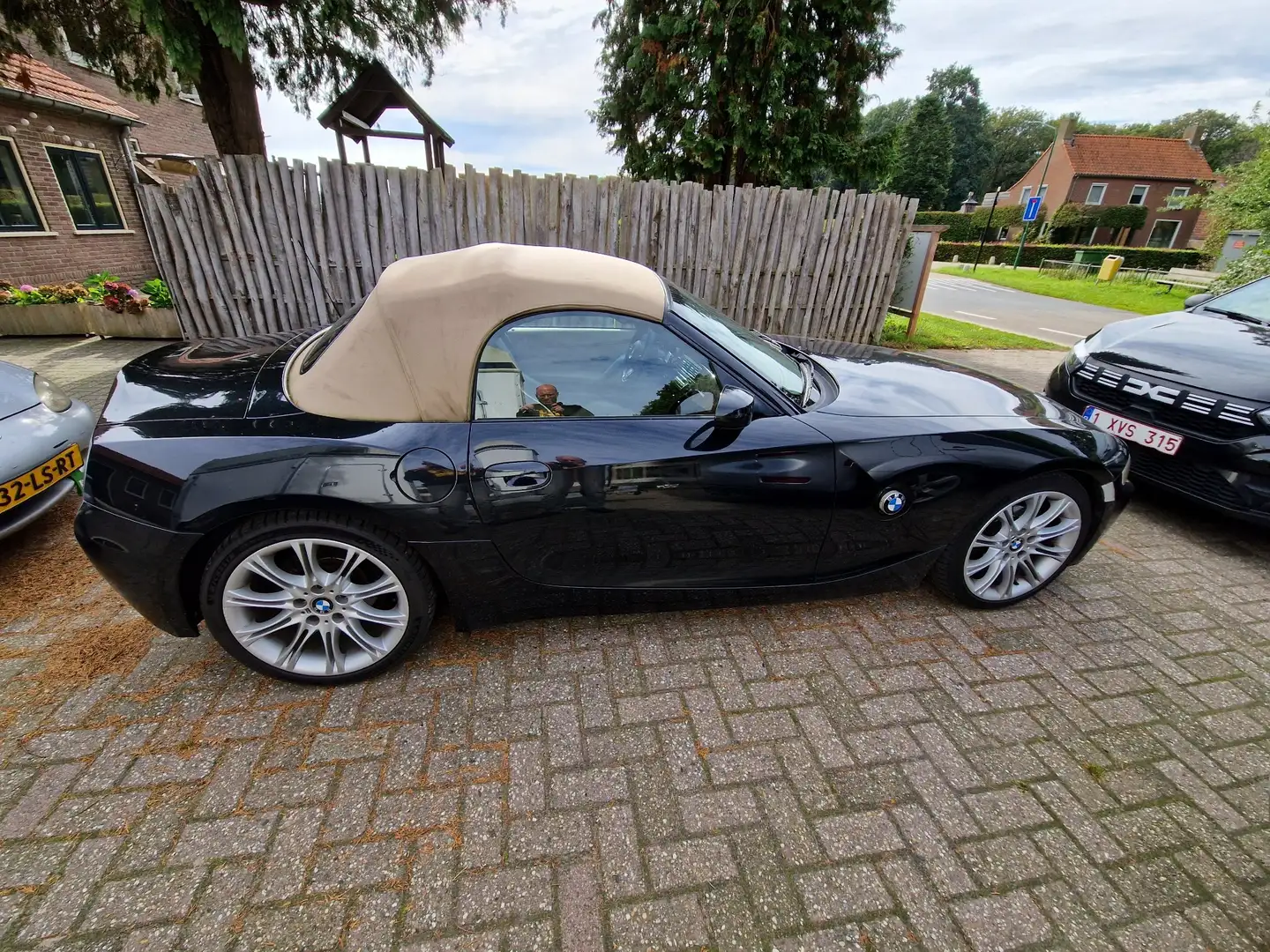 BMW 2.5i Negru - 2