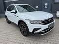 Volkswagen Tiguan 2.0 TDI 4Motion DSG*NAV*KAM*AHK*LED*DIST*AMBIENTE Weiß - thumbnail 3