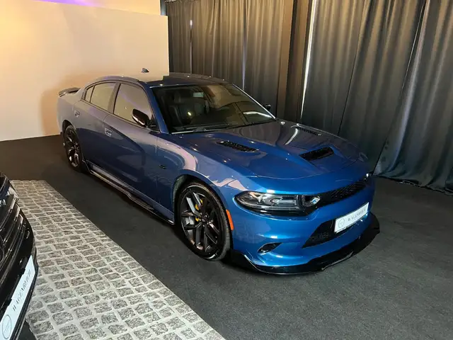 Dodge Charger SRT 5.7 V8*KEYLESS*SHZ*NAVI*TEM