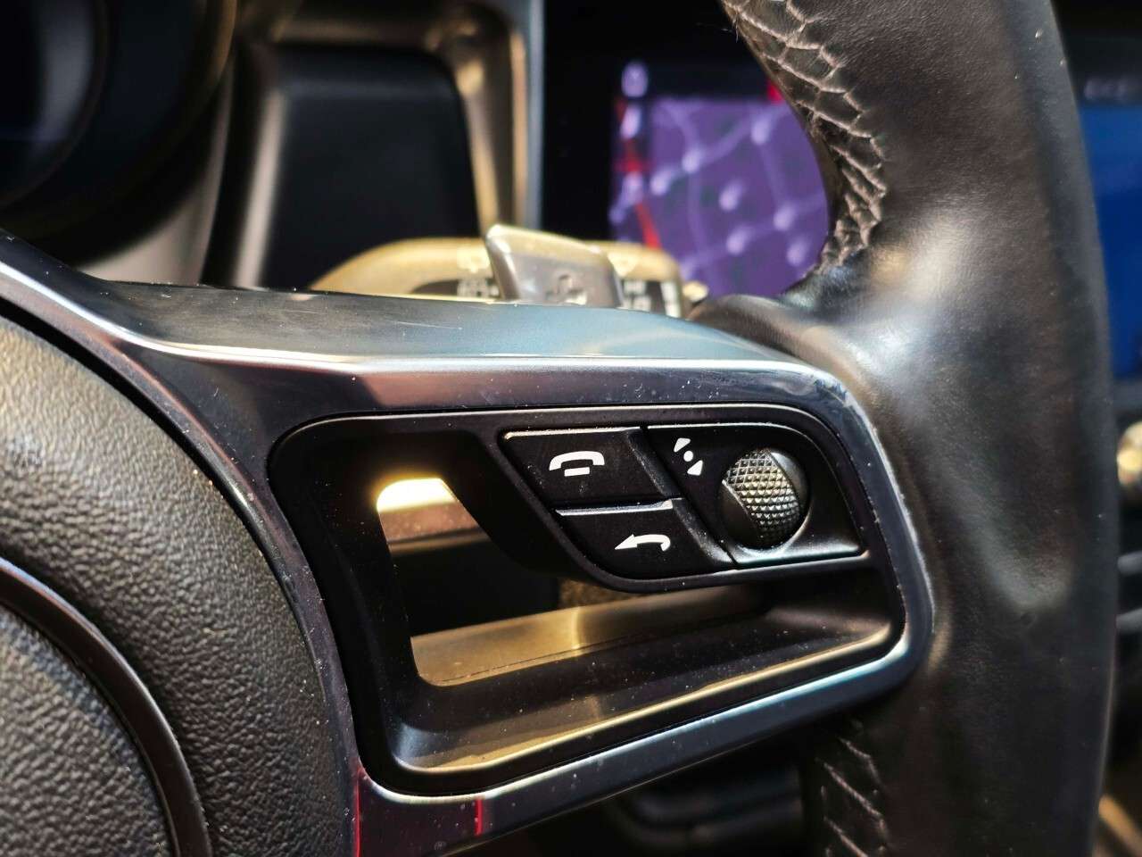2019 Porsche Macan OneOwner/Chrono/Pano/Certified/Finance thumb 23