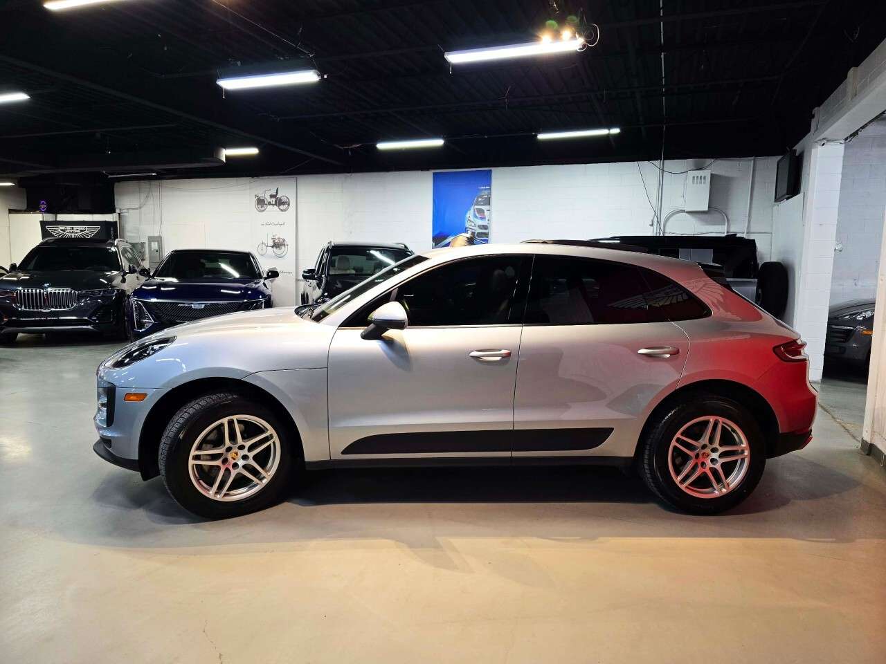 2019 Porsche Macan OneOwner/Chrono/Pano/Certified/Finance alt 4