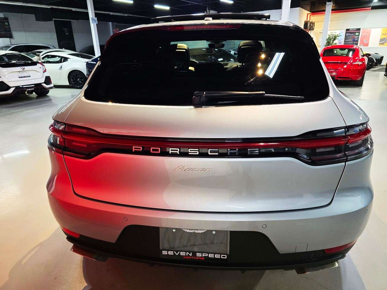 2019 Porsche Macan OneOwner/Chrono/Pano/Certified/Finance alt 5