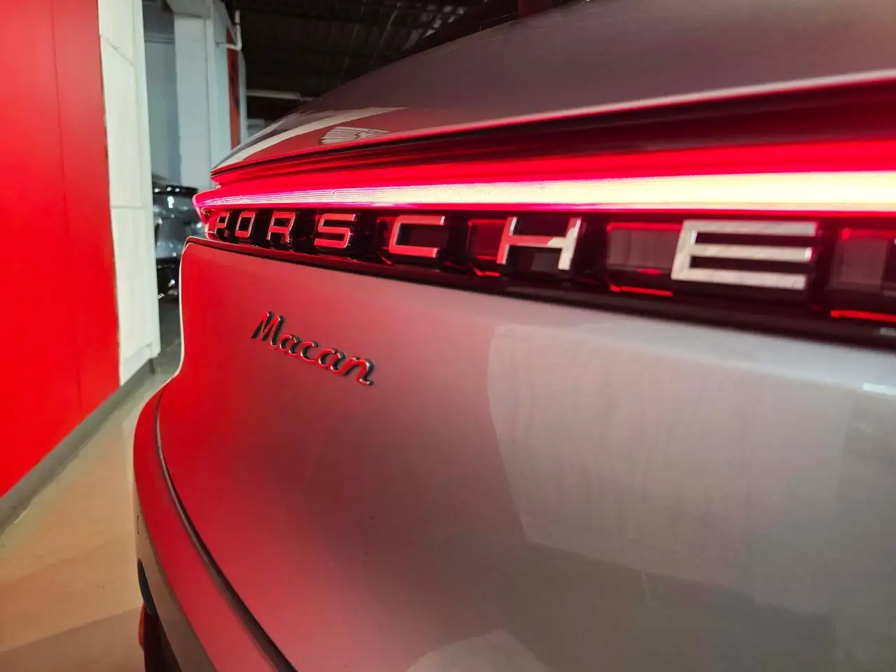 Porsche Macan снимка Porsche Macan