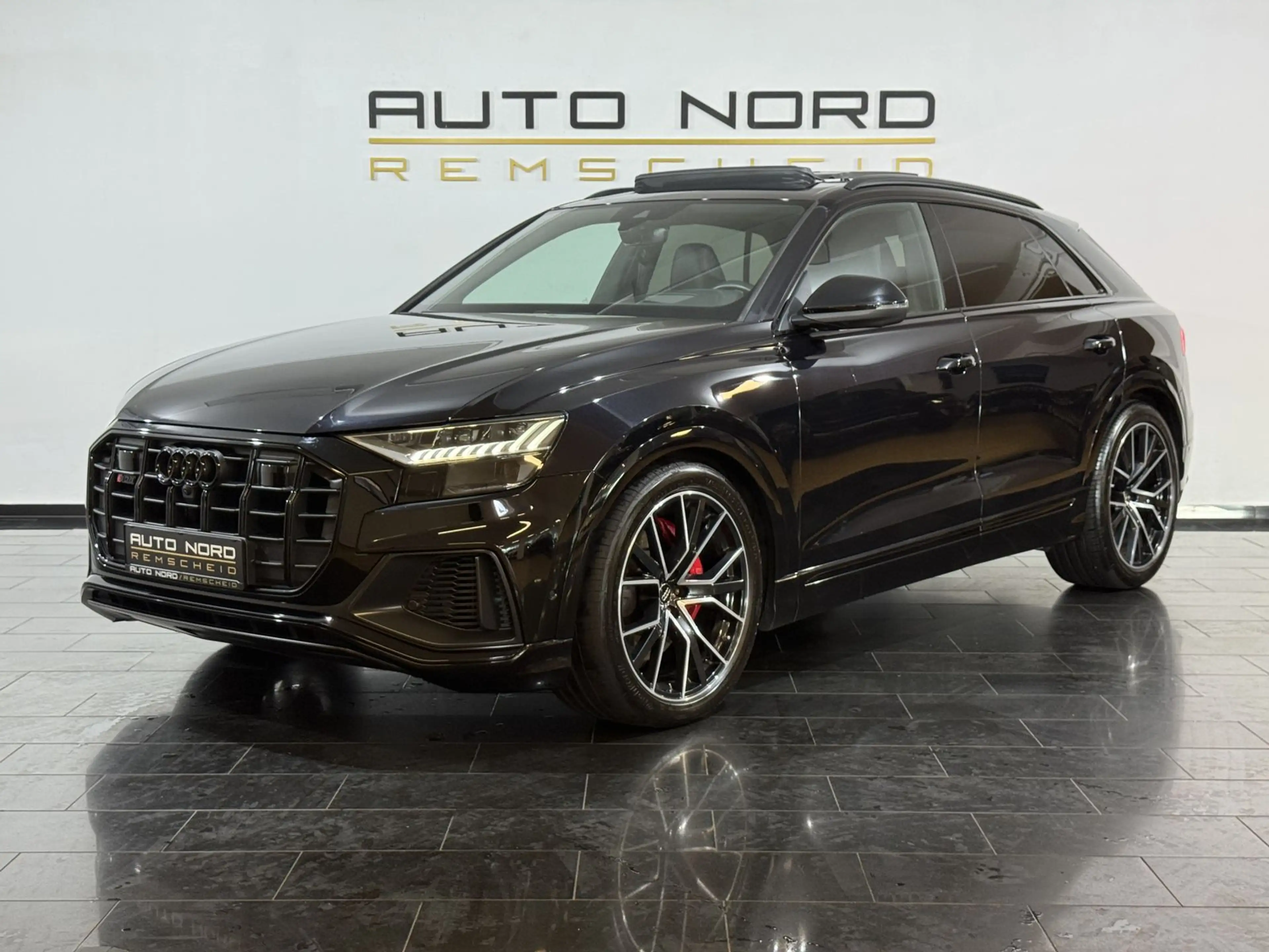 Audi SQ8 4.0 TDI q. *Pano*Matrix*S-Sitz*B&O*Kamera* — photo 12