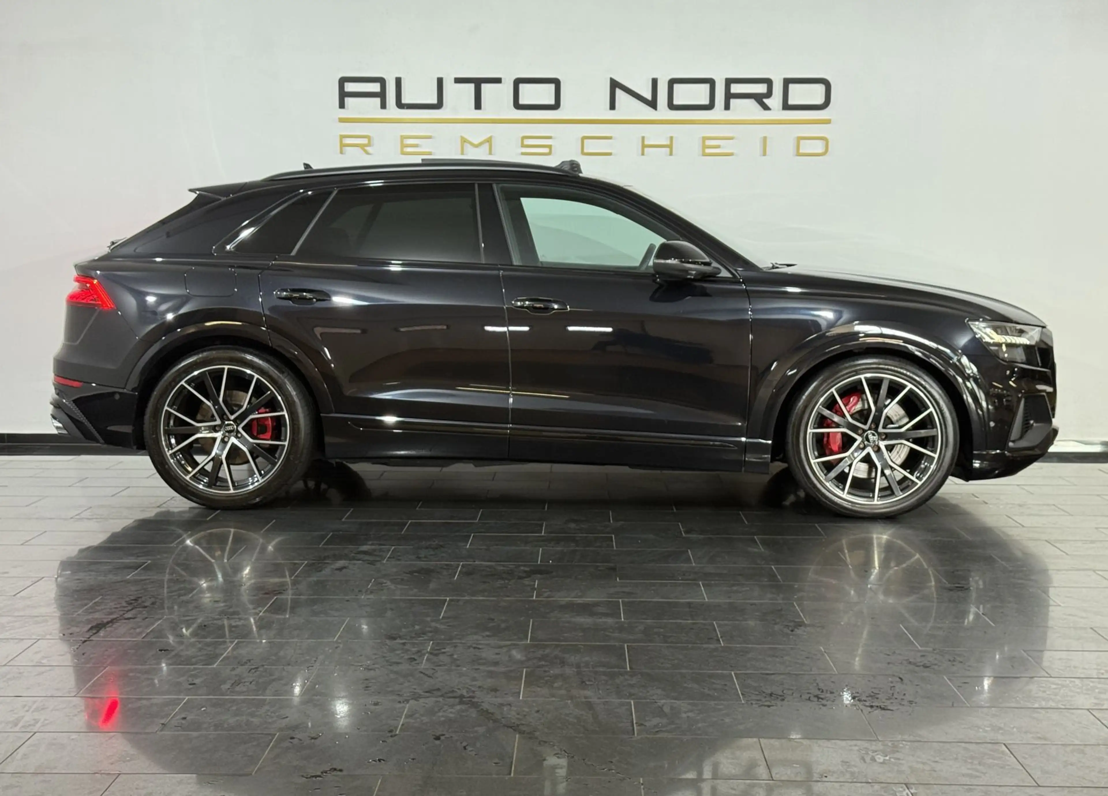 Audi SQ8 4.0 TDI q. *Pano*Matrix*S-Sitz*B&O*Kamera* — photo 5