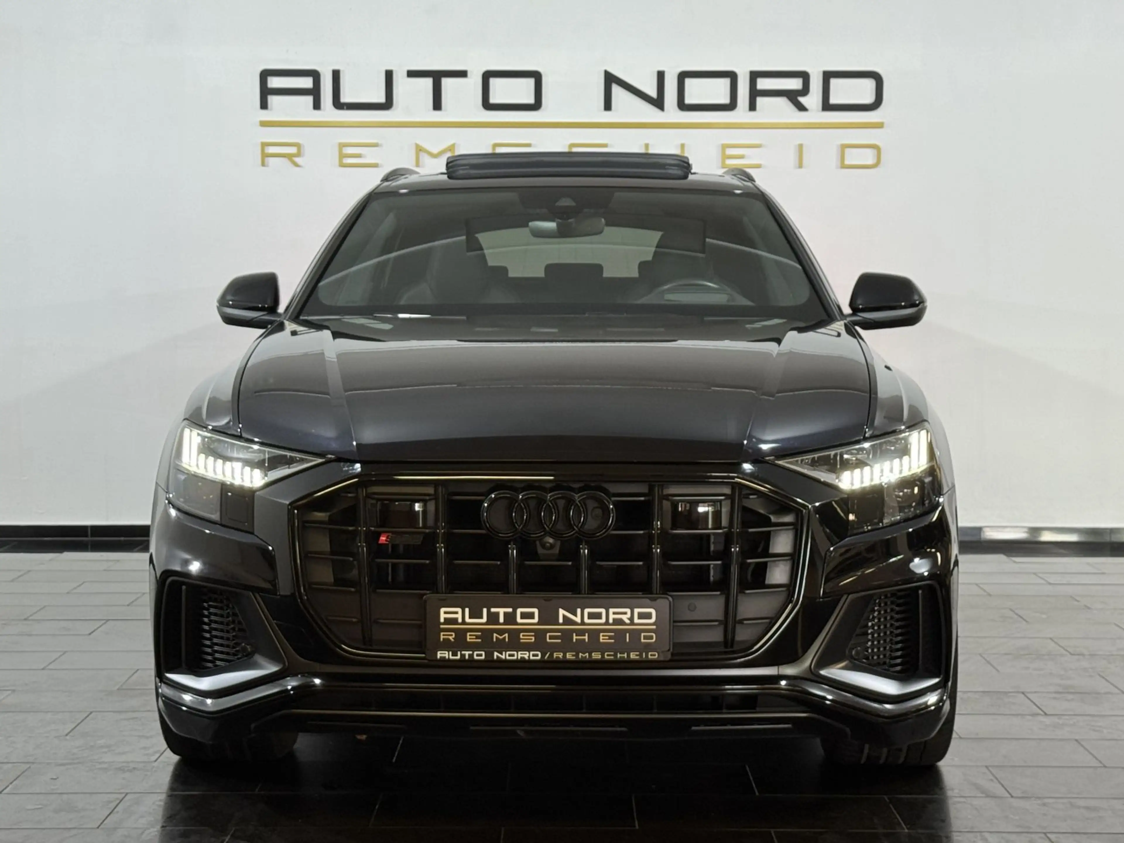 Audi SQ8 4.0 TDI q. *Pano*Matrix*S-Sitz*B&O*Kamera* — photo 2