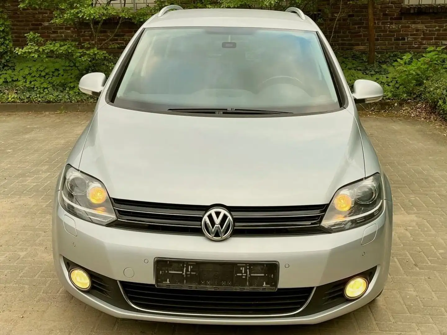 Volkswagen Golf Plus 1.4 TSI DSG HIGHLINE *XENON*NAVI*LEDER*AHK* Plateado - 2