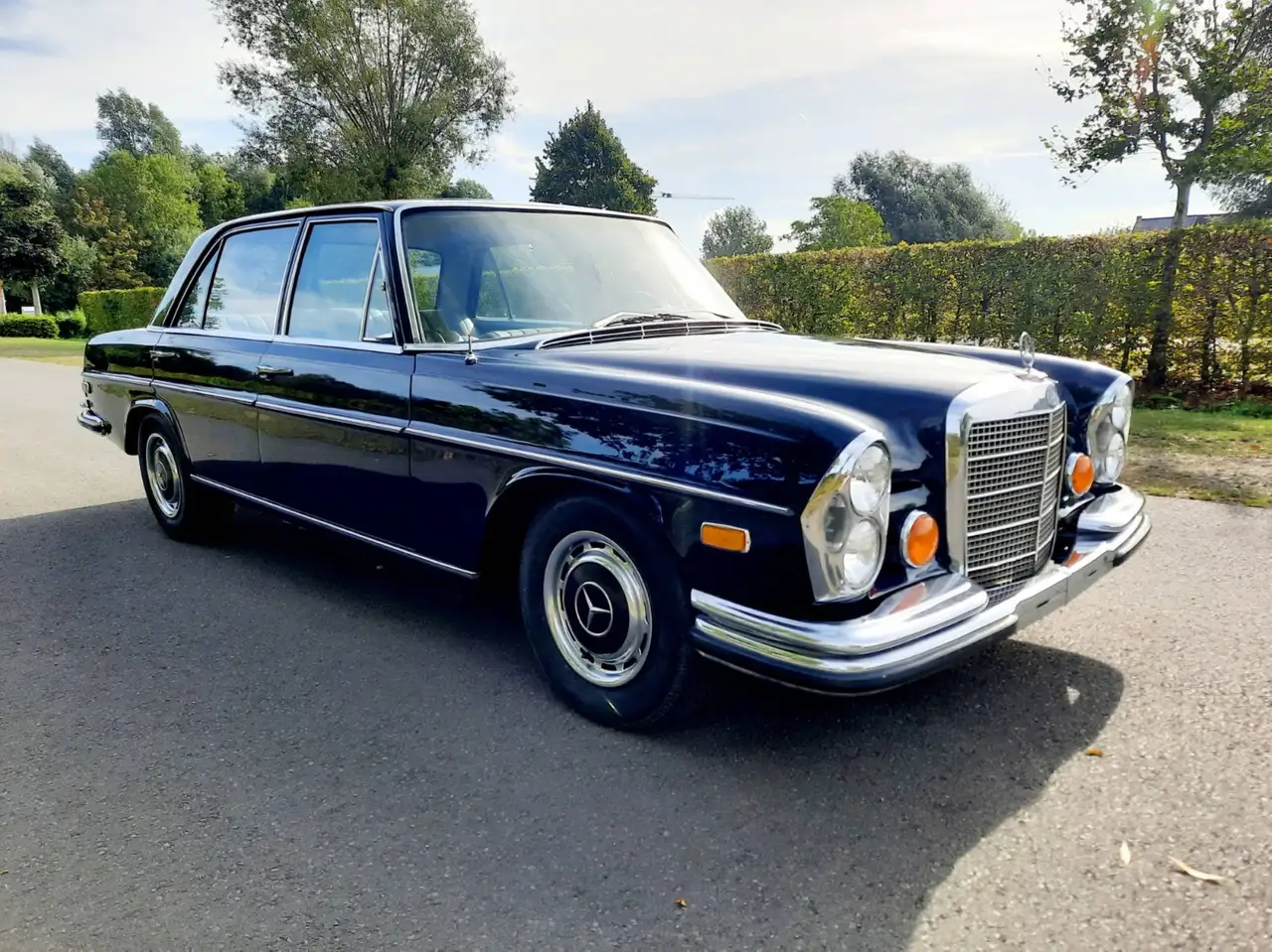 Mercedes-Benz 280, foto 6