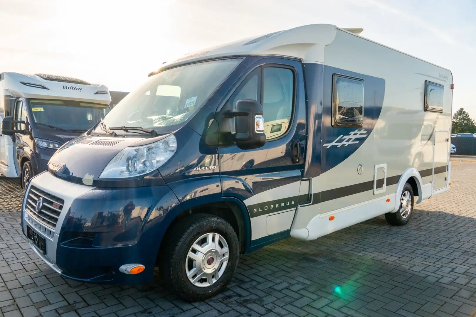 Dethleffs Globebus 003 *Einzelbetten*Automatik*SAT*2xSolar Blau - 2