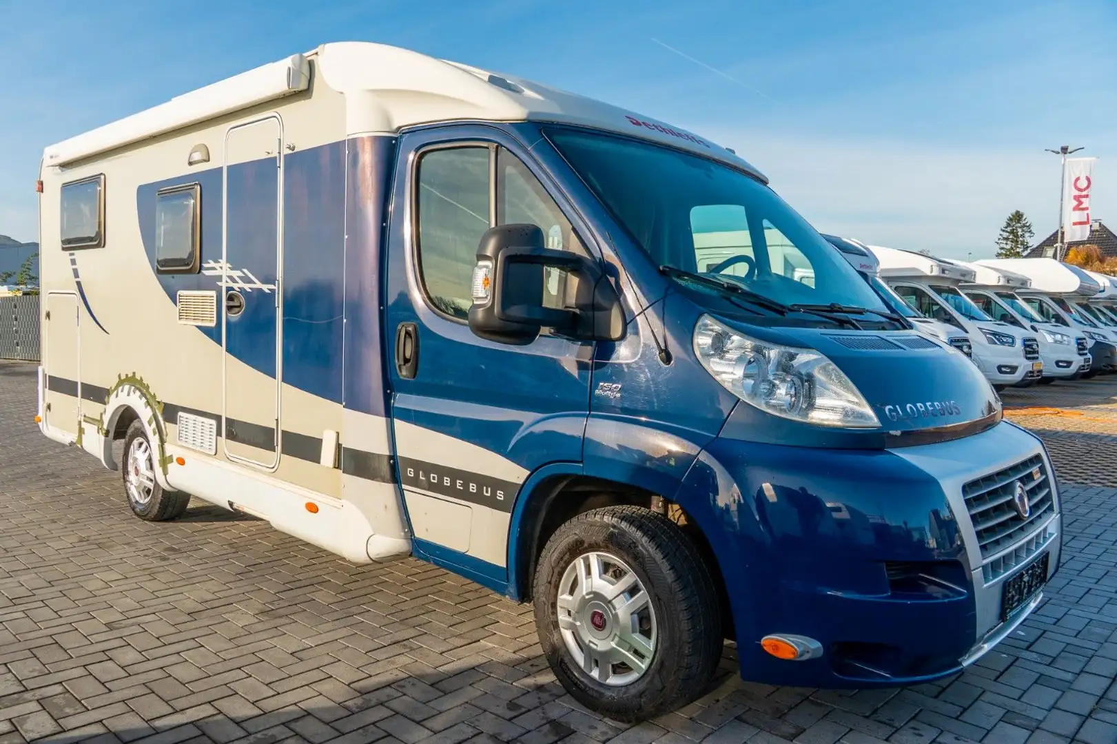 Dethleffs Globebus 003 *Einzelbetten*Automatik*SAT*2xSolar Blau - 1