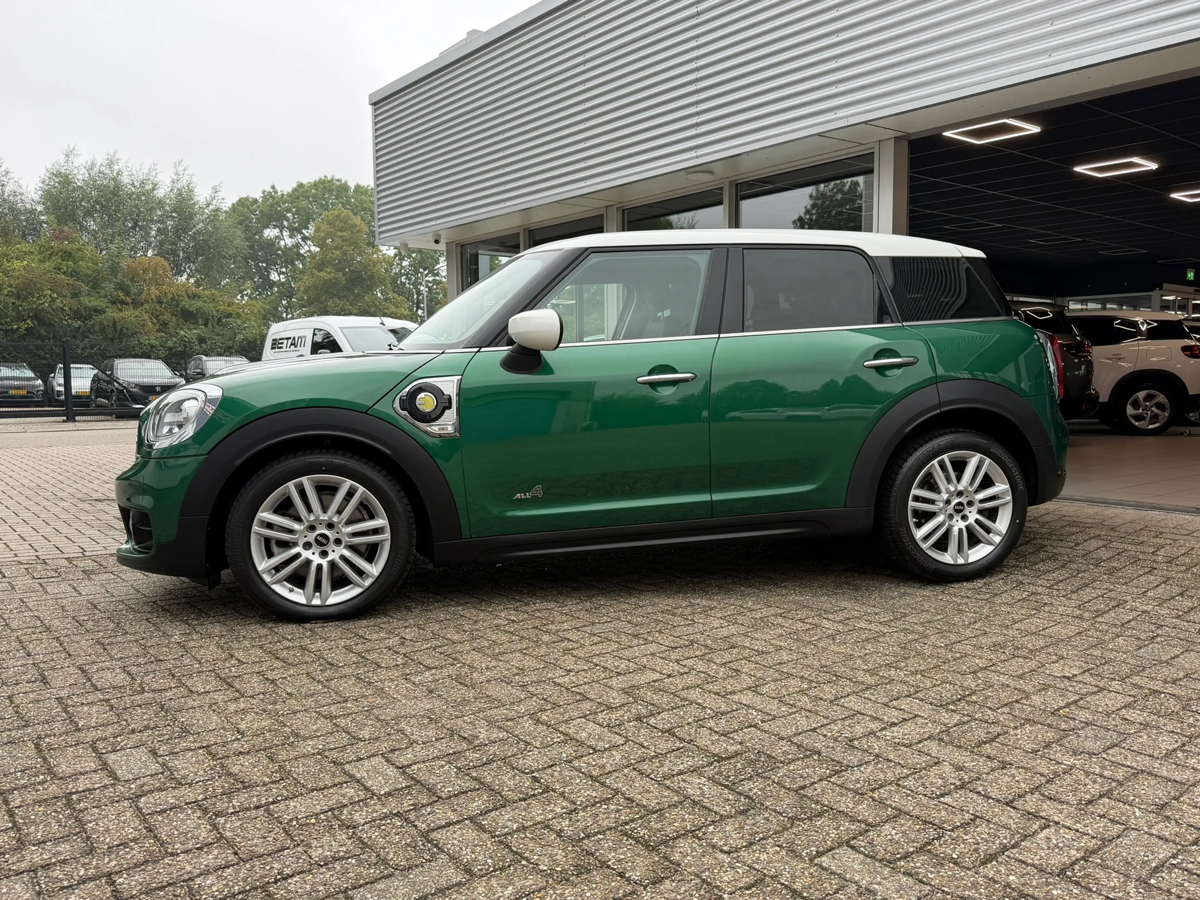MINI Cooper SE Countryman 1.5 ALL4 225 Pk | Navigatie | Cruise | Camera | Cl — photo 2
