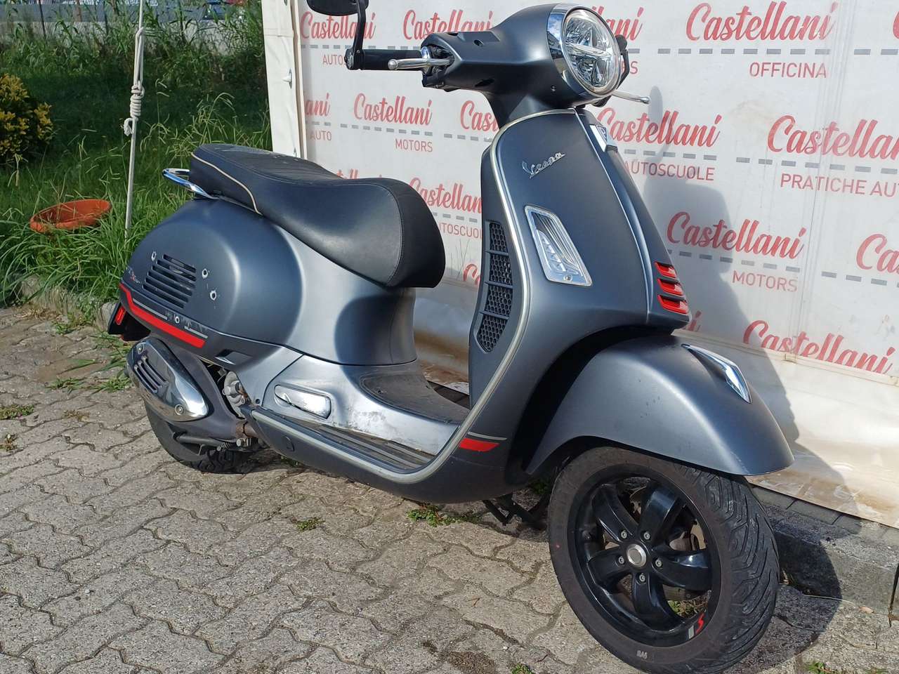 Vespa GTS Super 300 VESPA GTS SUPER 300 ANNO 2022 17.000KM