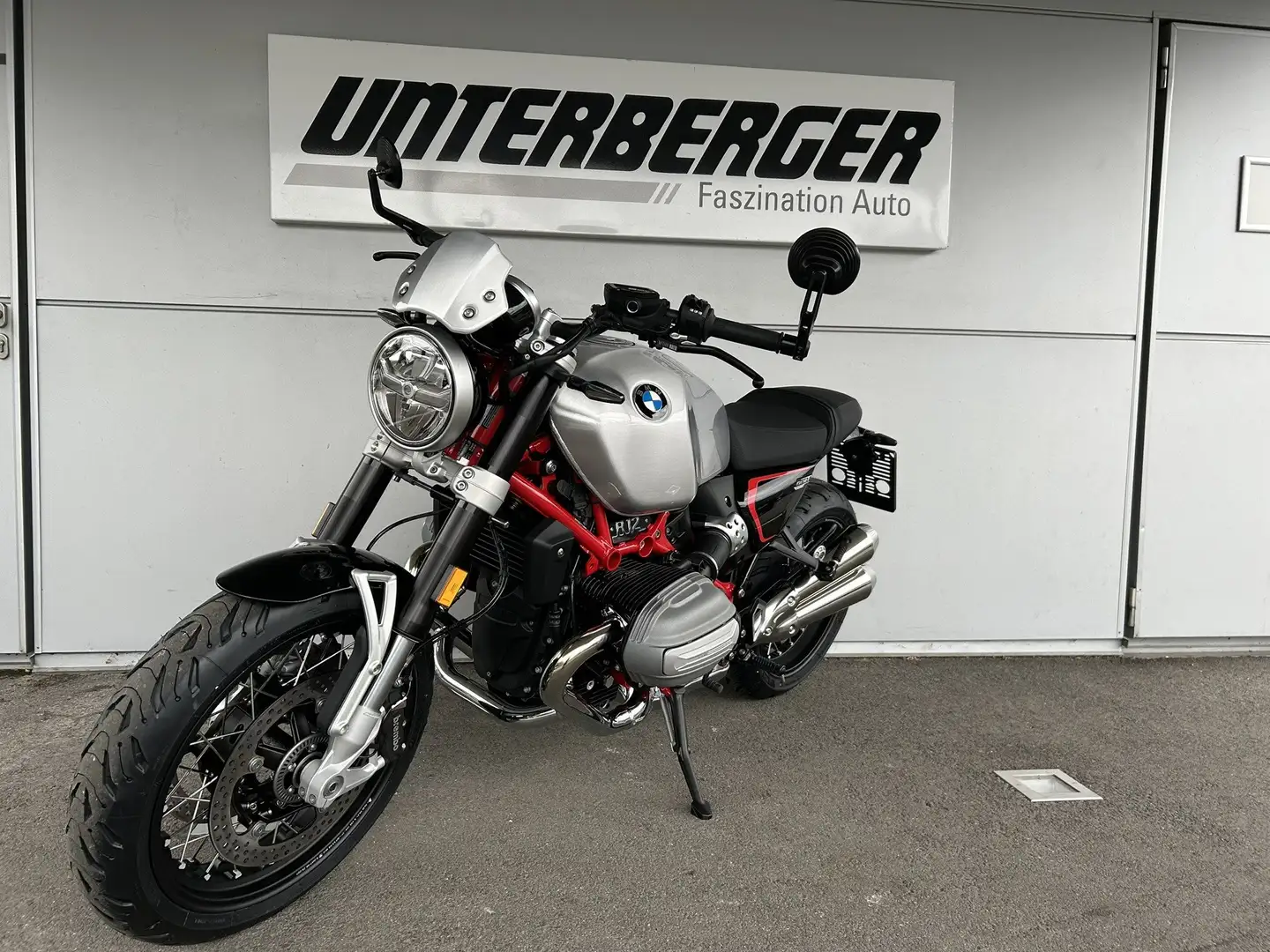 BMW R 12 nineT Ezüst - 2