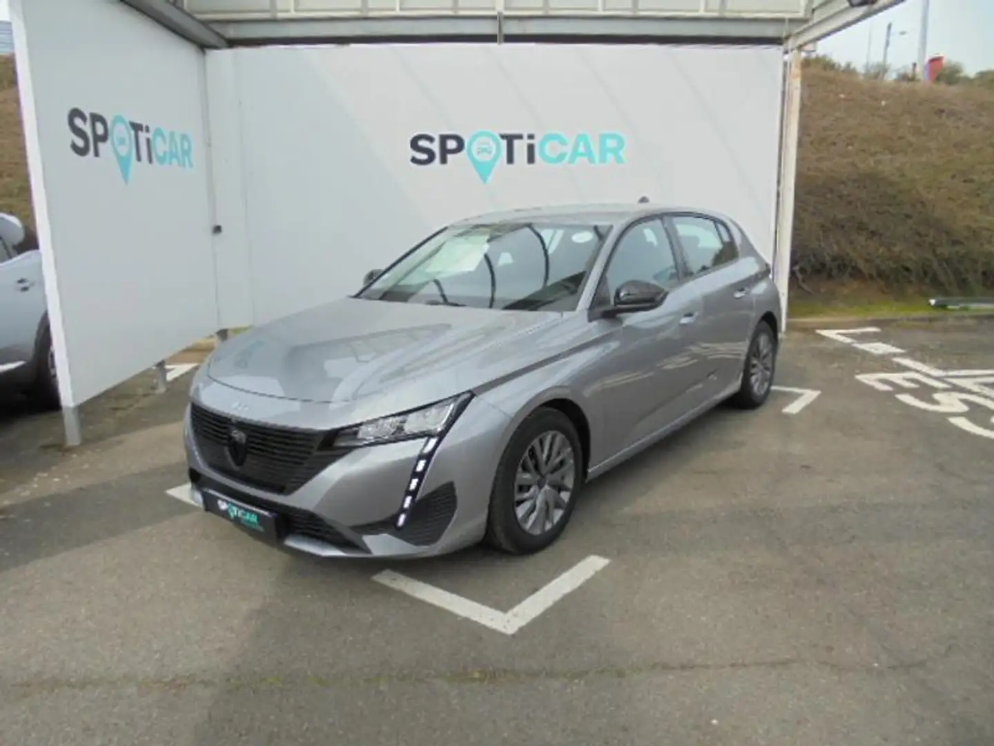 Peugeot 308 1.2 PureTech 110ch S\u0026S Active Pack Gris - 1