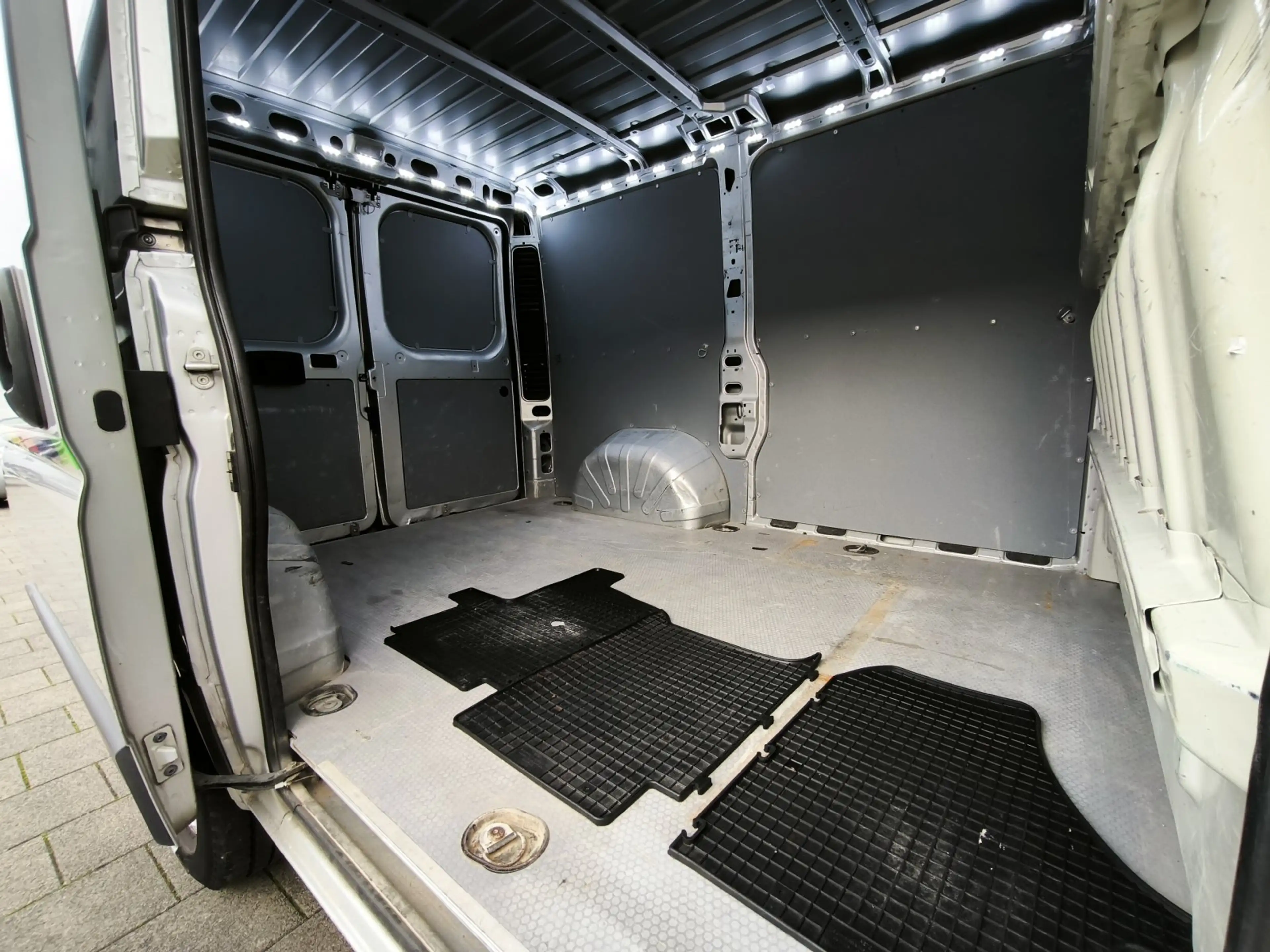 Citroen Jumper 30 L1H1 AHK Sortimo Dachträger TÜV8/27 — photo 8