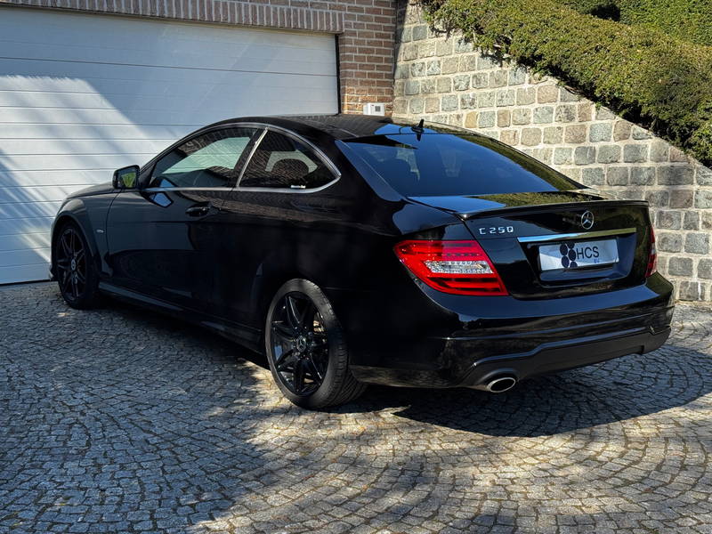 Mercedes-Benz C 250 C 250 AMG PLUS | Full option | Full Service History — photo 4