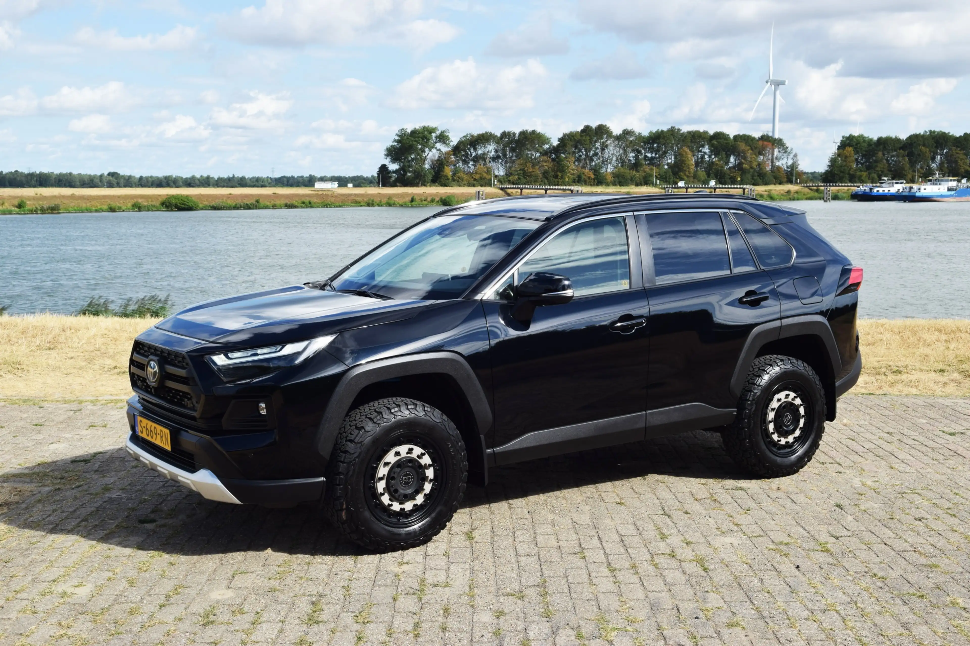 Toyota RAV 4 2.5 Hybrid AWD ADV. — photo 11