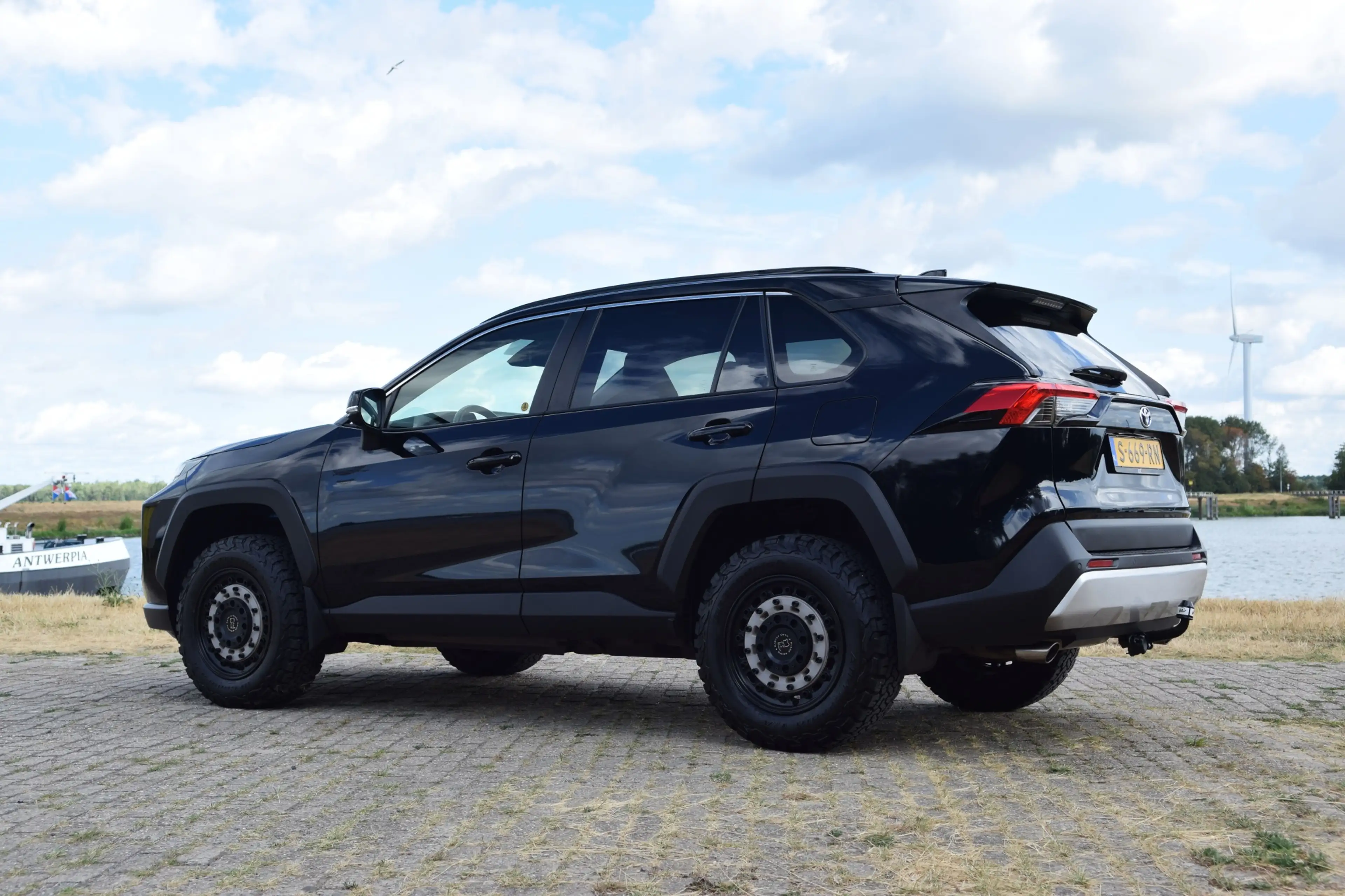 Toyota RAV 4 2.5 Hybrid AWD ADV. — photo 13