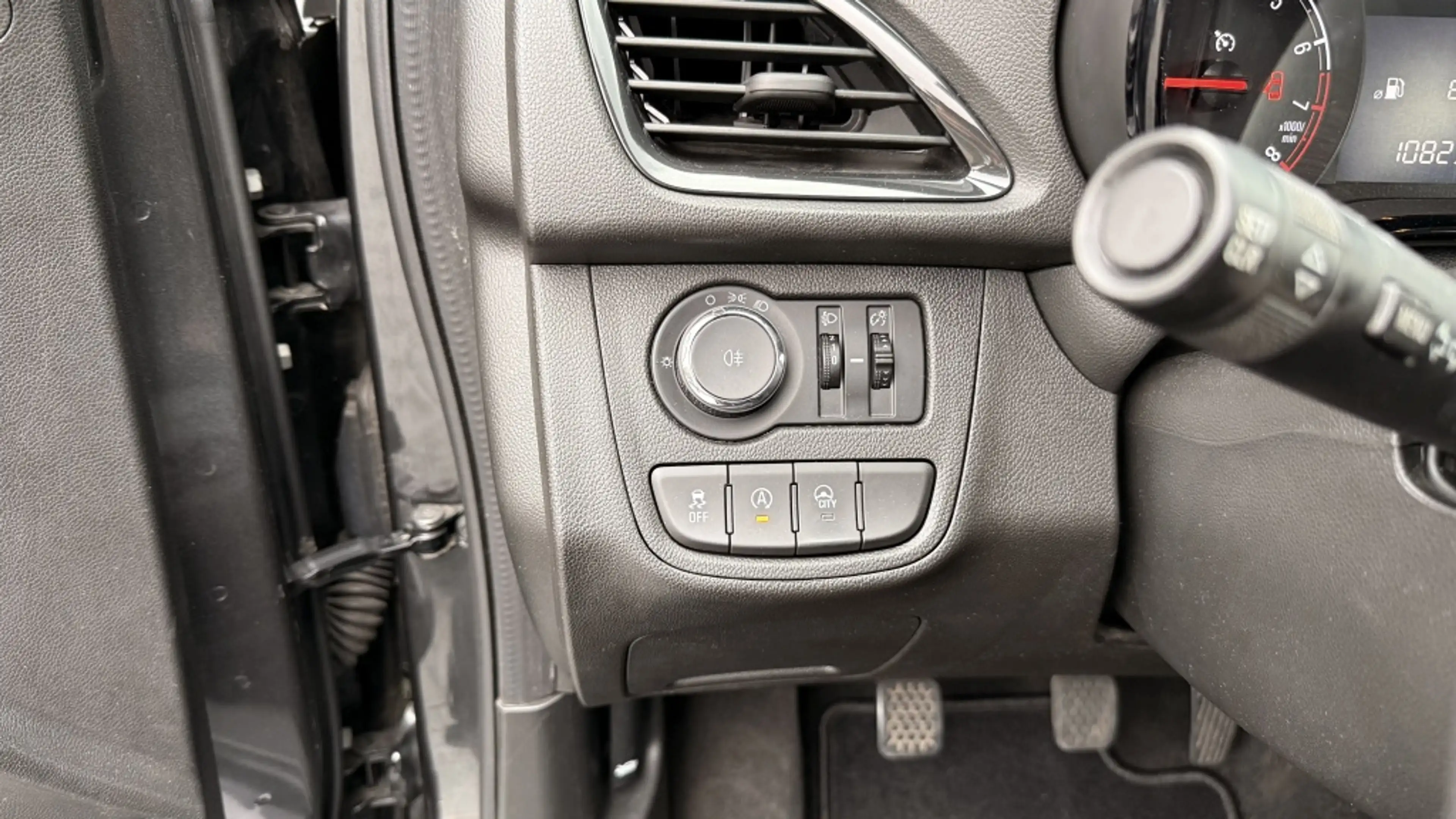 Opel Karl 1.0 120 Jaar Edition Airco NAP — photo 12
