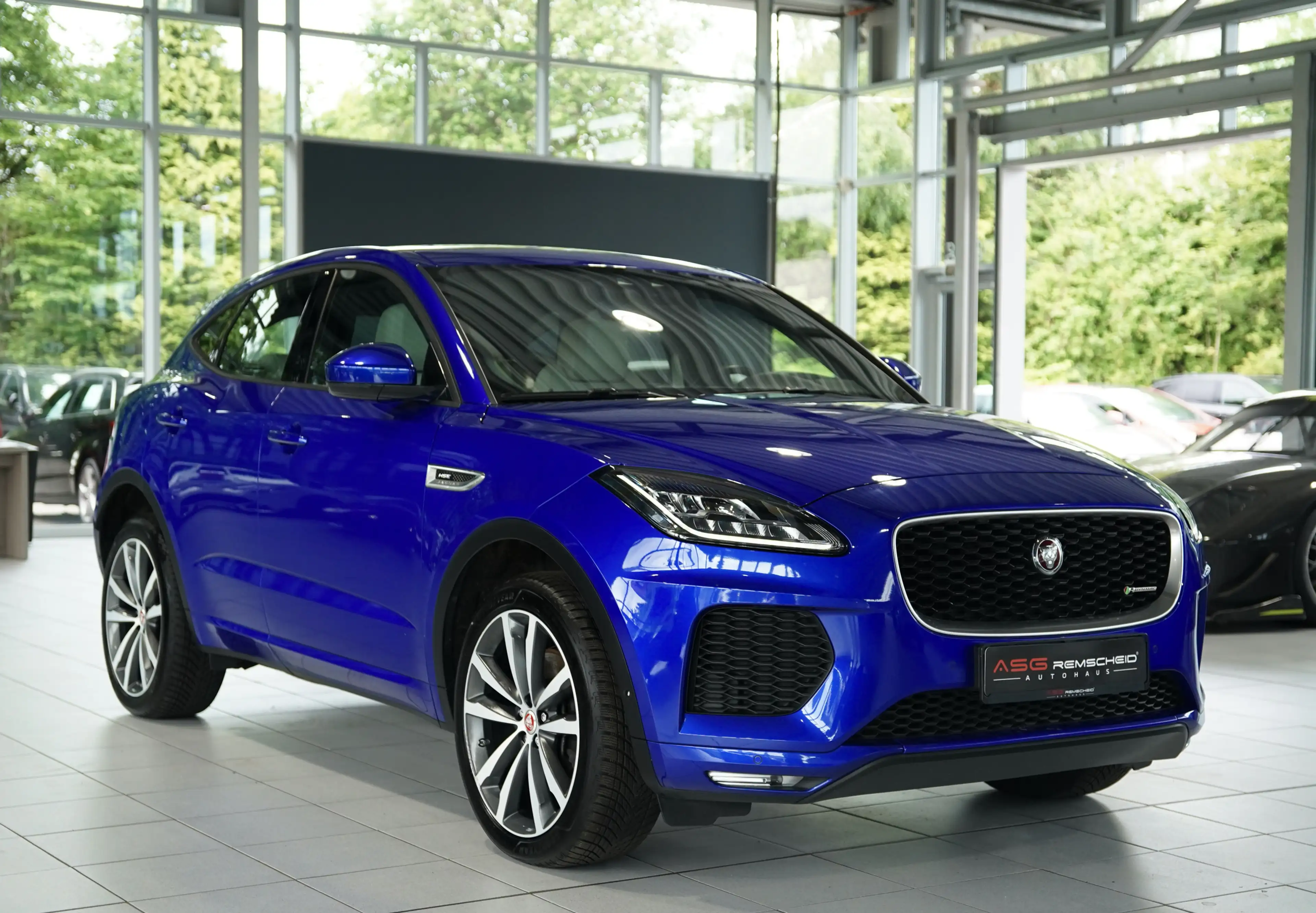Jaguar E-Pace R-Dynamic HSE AWD *Pano *H-UP *Memory — photo 6