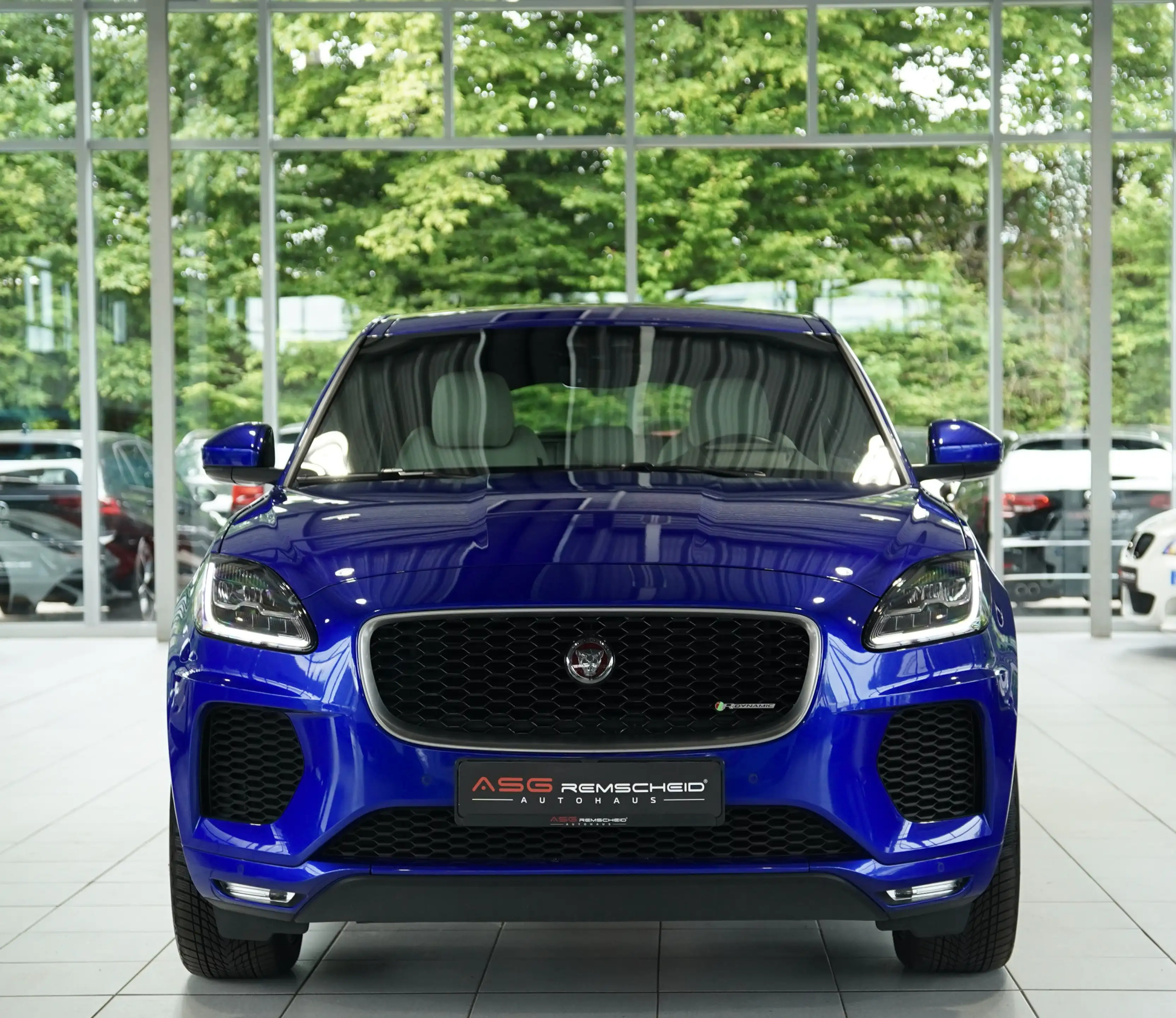 Jaguar E-Pace R-Dynamic HSE AWD *Pano *H-UP *Memory — photo 4