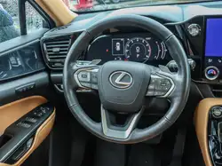 Lexus NX снимка Lexus NX