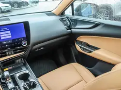 Lexus NX снимка Lexus NX