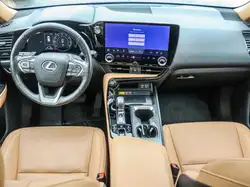 Lexus NX снимка Lexus NX